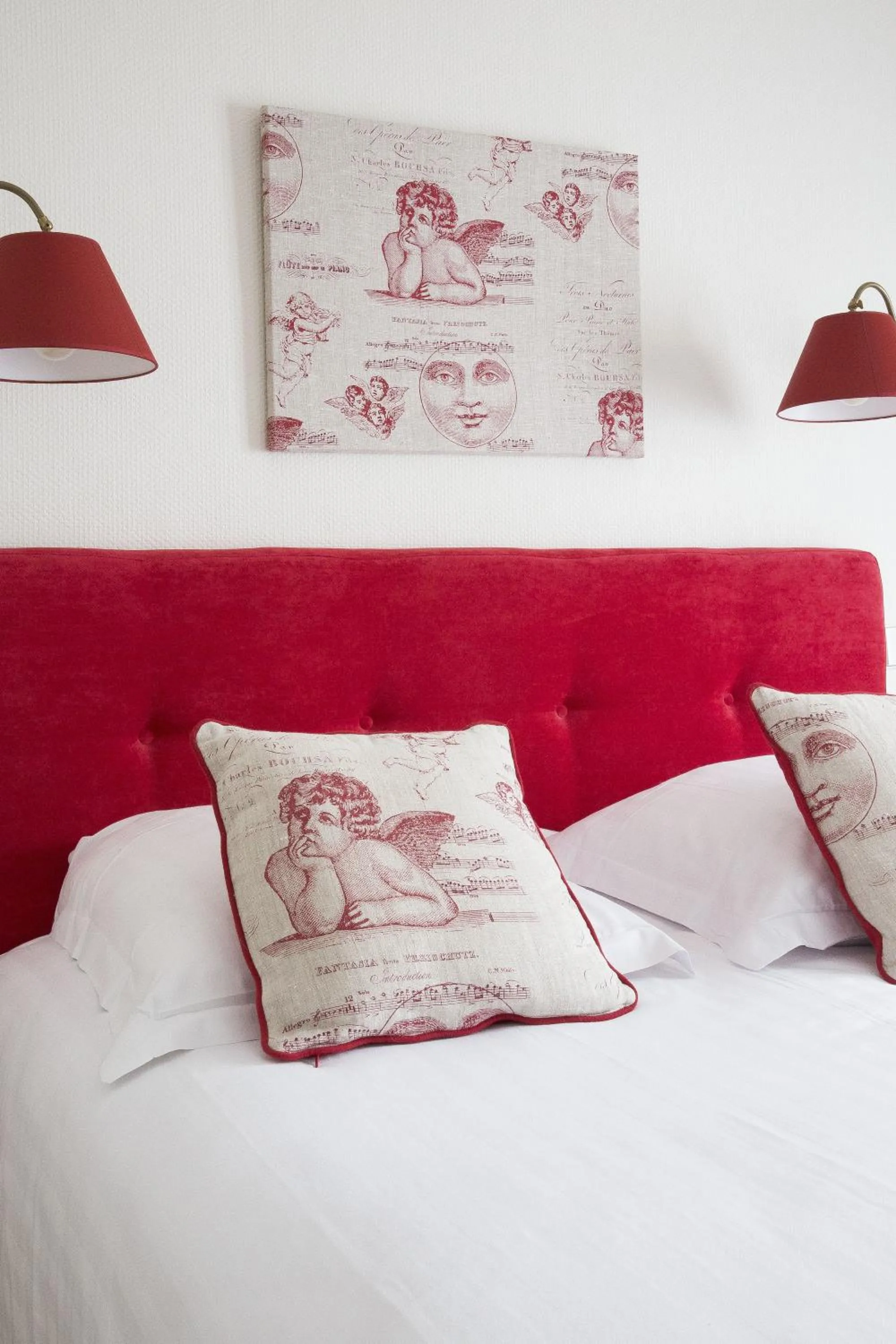 Decorative detail, Bed in New Orient Hotel