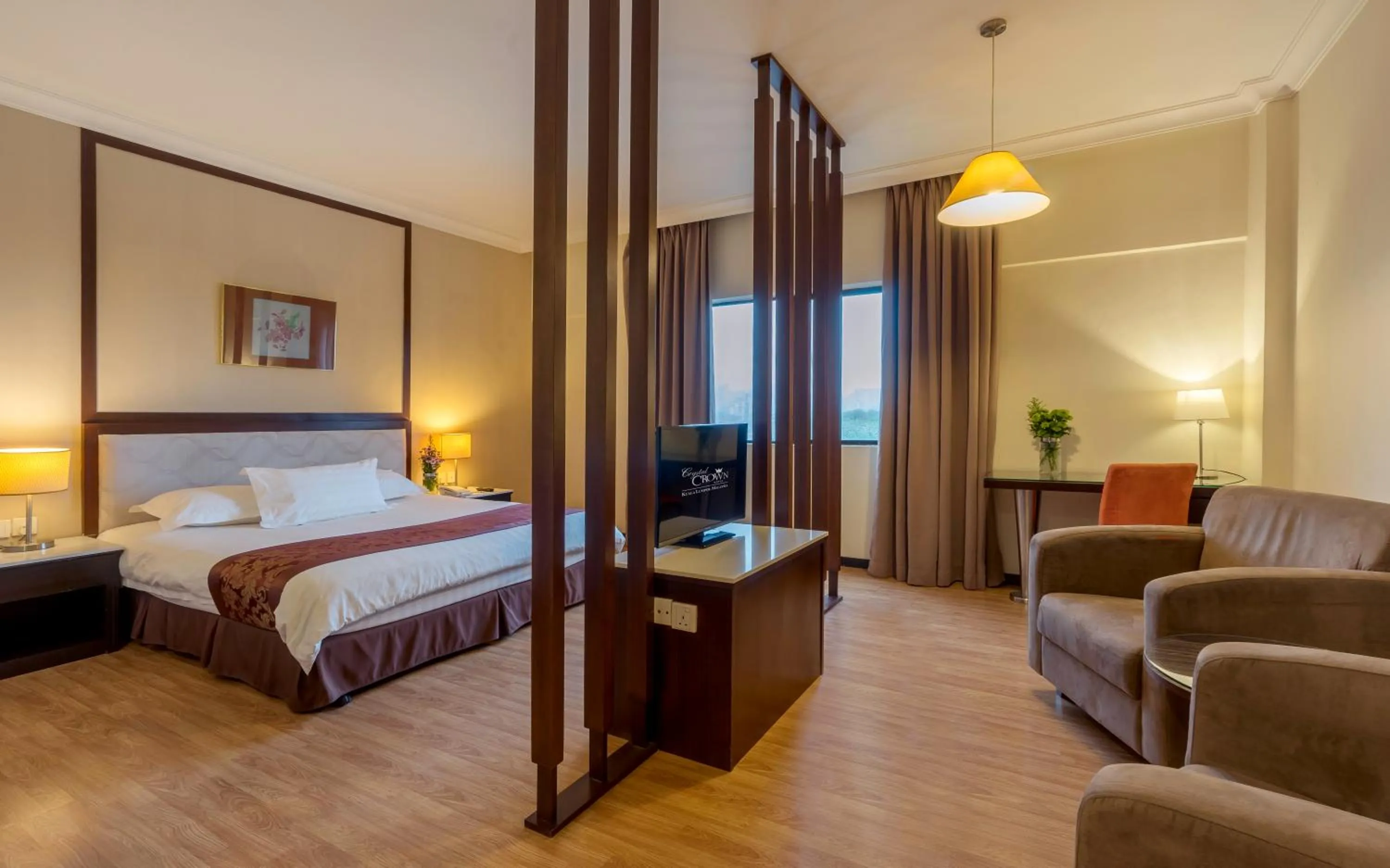 Bed in Crystal Crown Hotel Kuala Lumpur