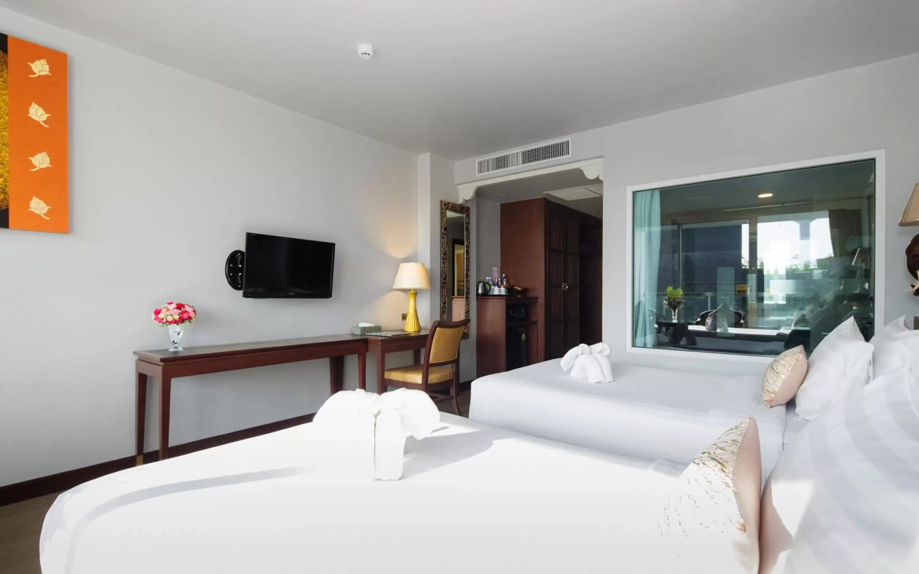 Bedroom in Aiyara Grand Hotel