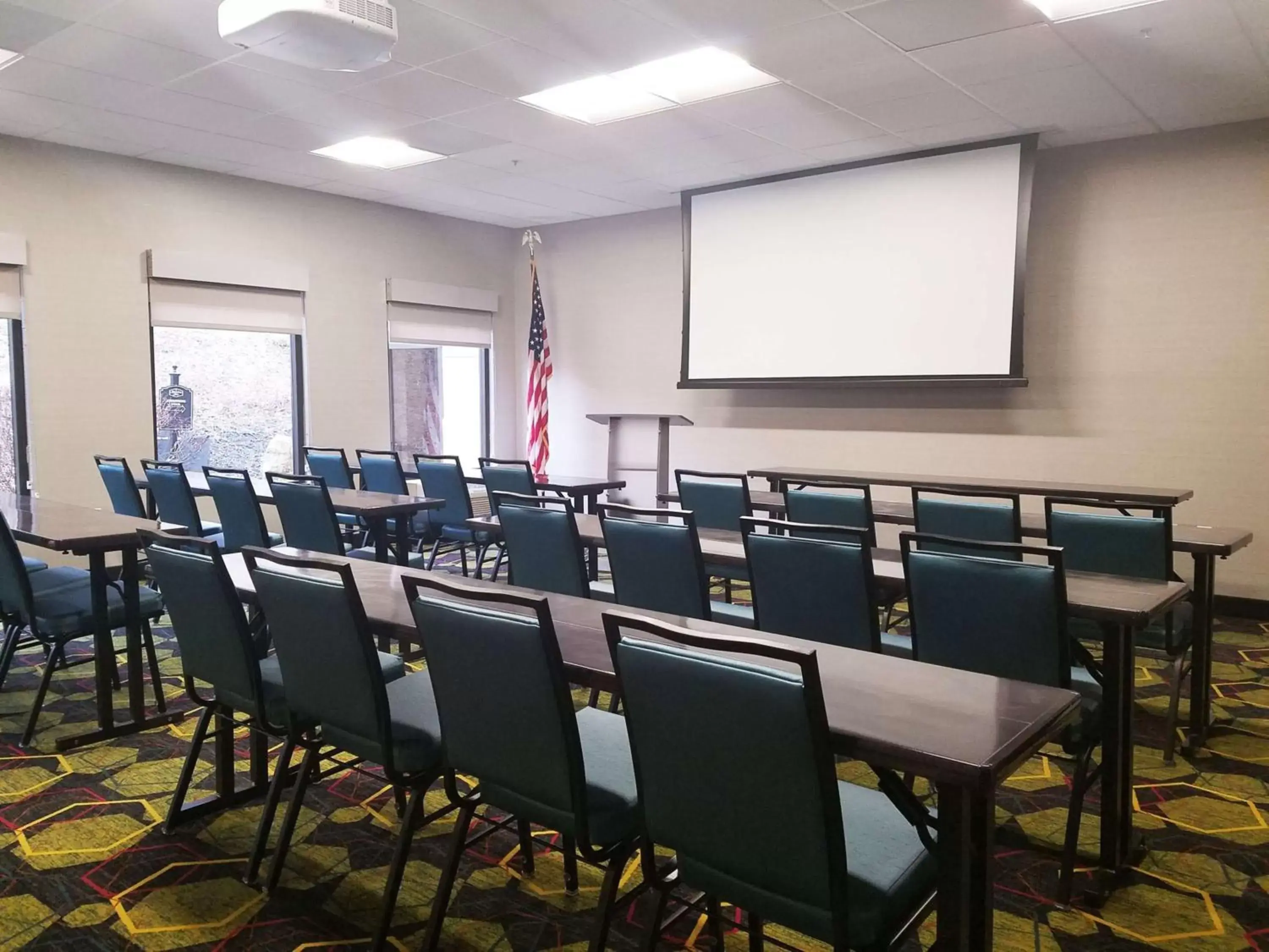 Meeting/conference room in Hampton Inn Greensburg