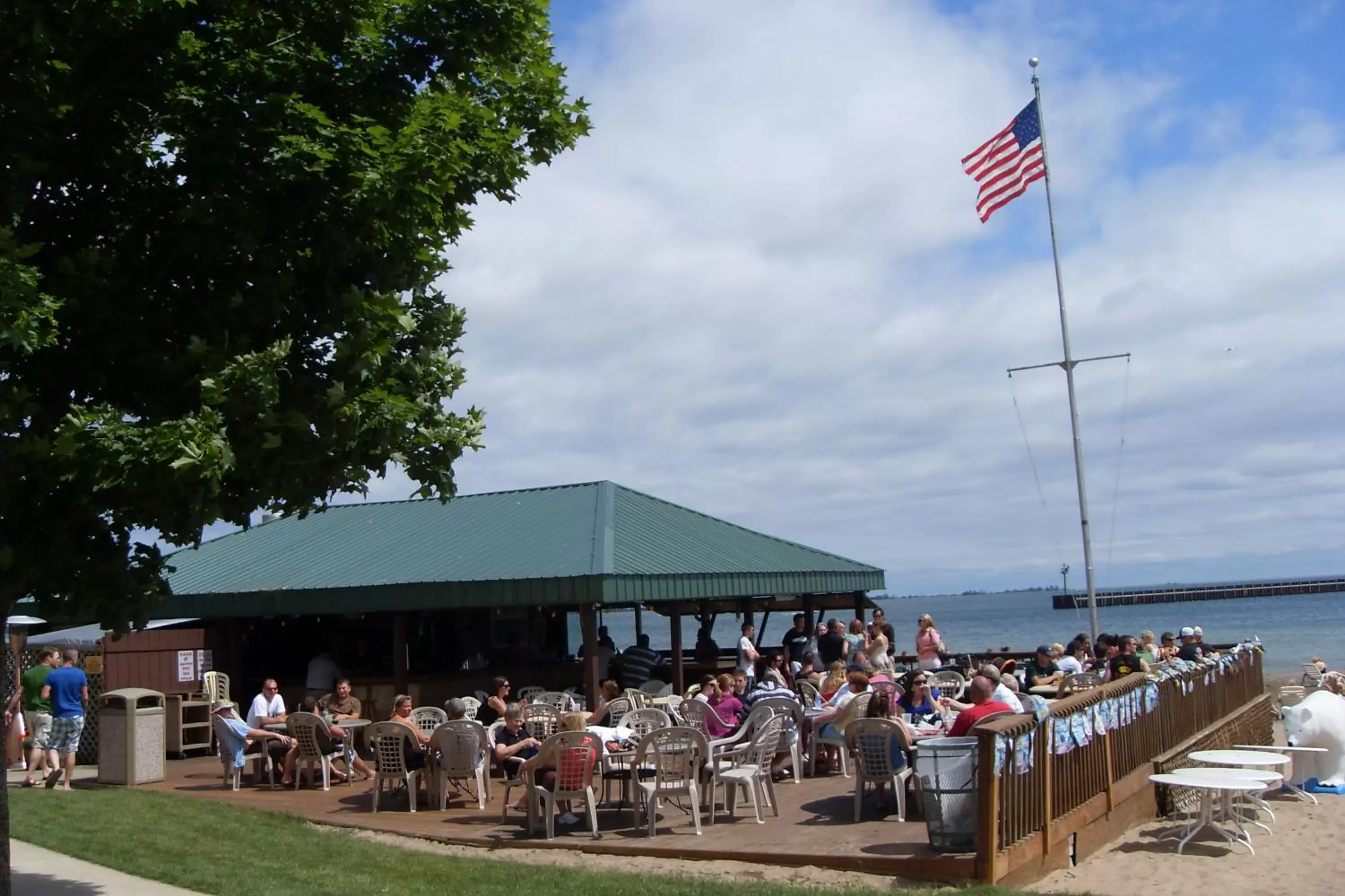 Restaurant/Places to Eat in Tawas Bay Beach Resort & Conference Center