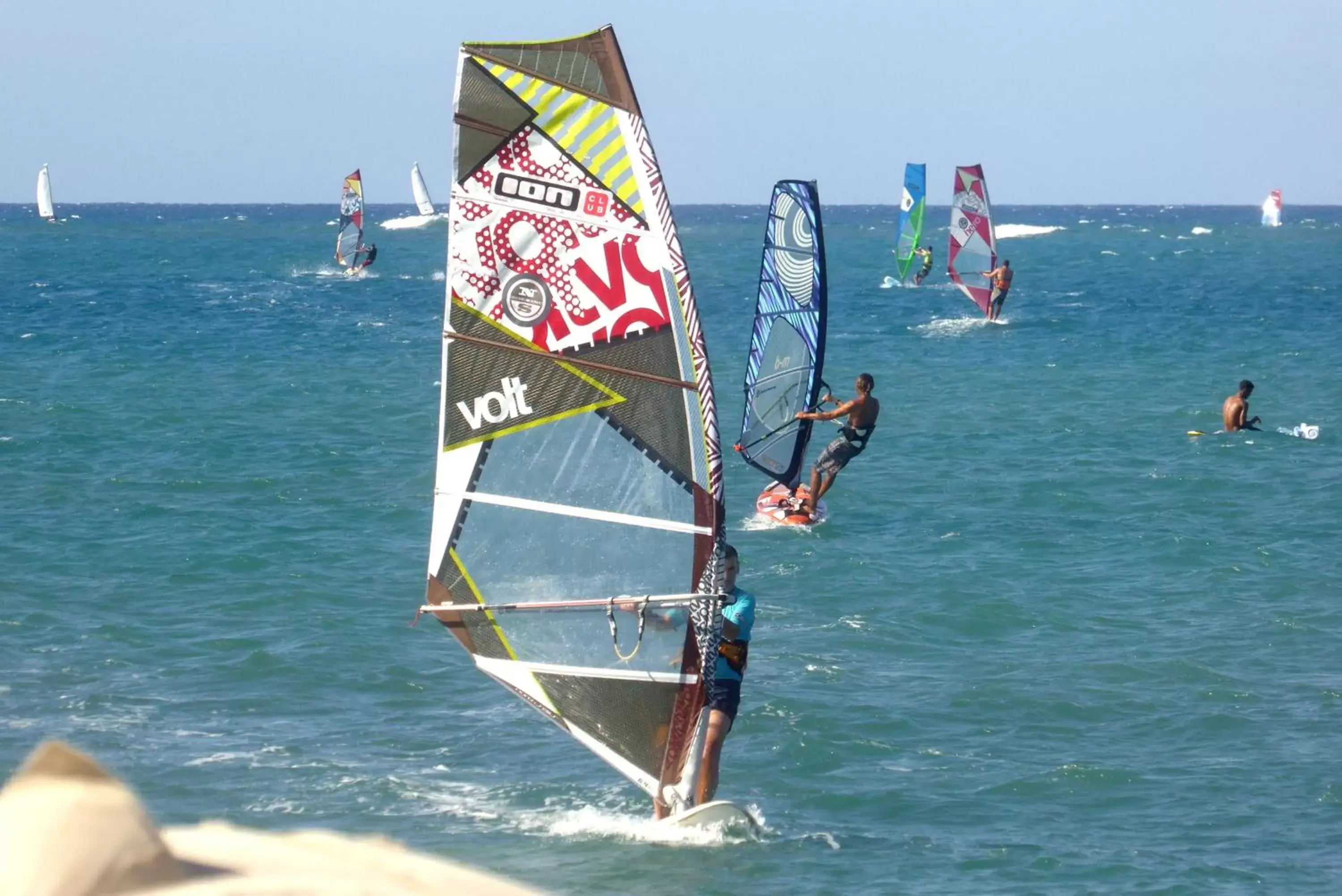 Windsurfing in Hotel Villa Taina