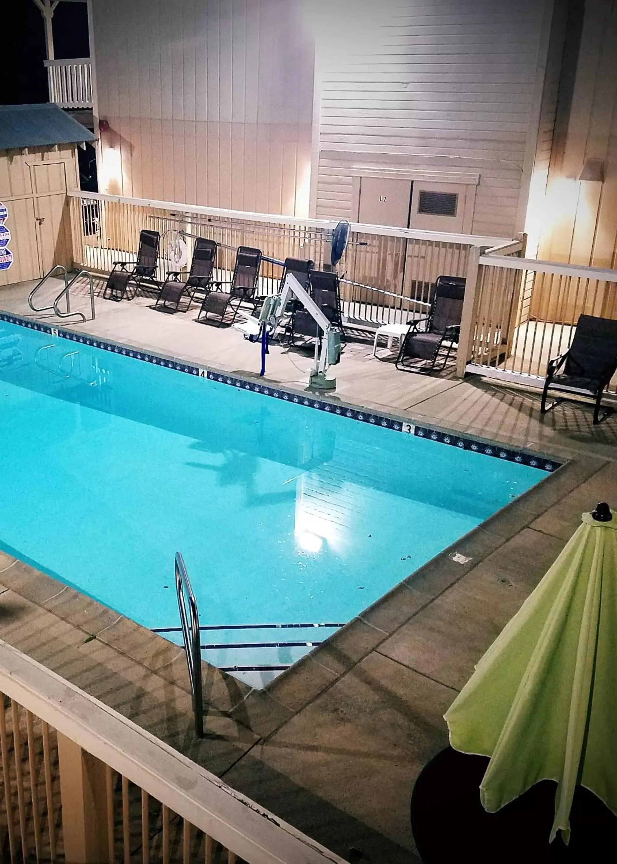 Patio, Swimming Pool in Travelodge by Wyndham Angels Camp CA
