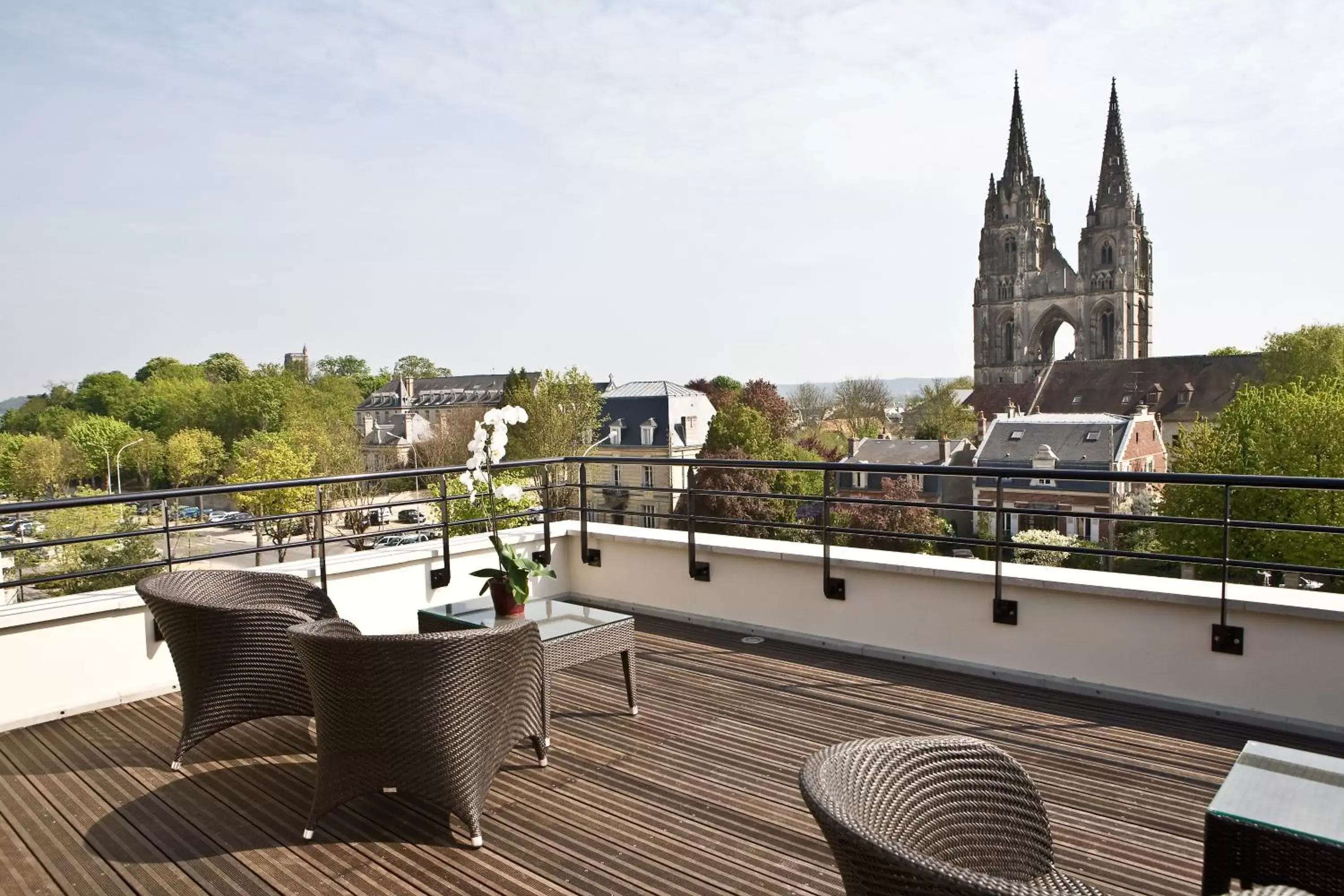 Patio in Best Western Plus Hotel des Francs