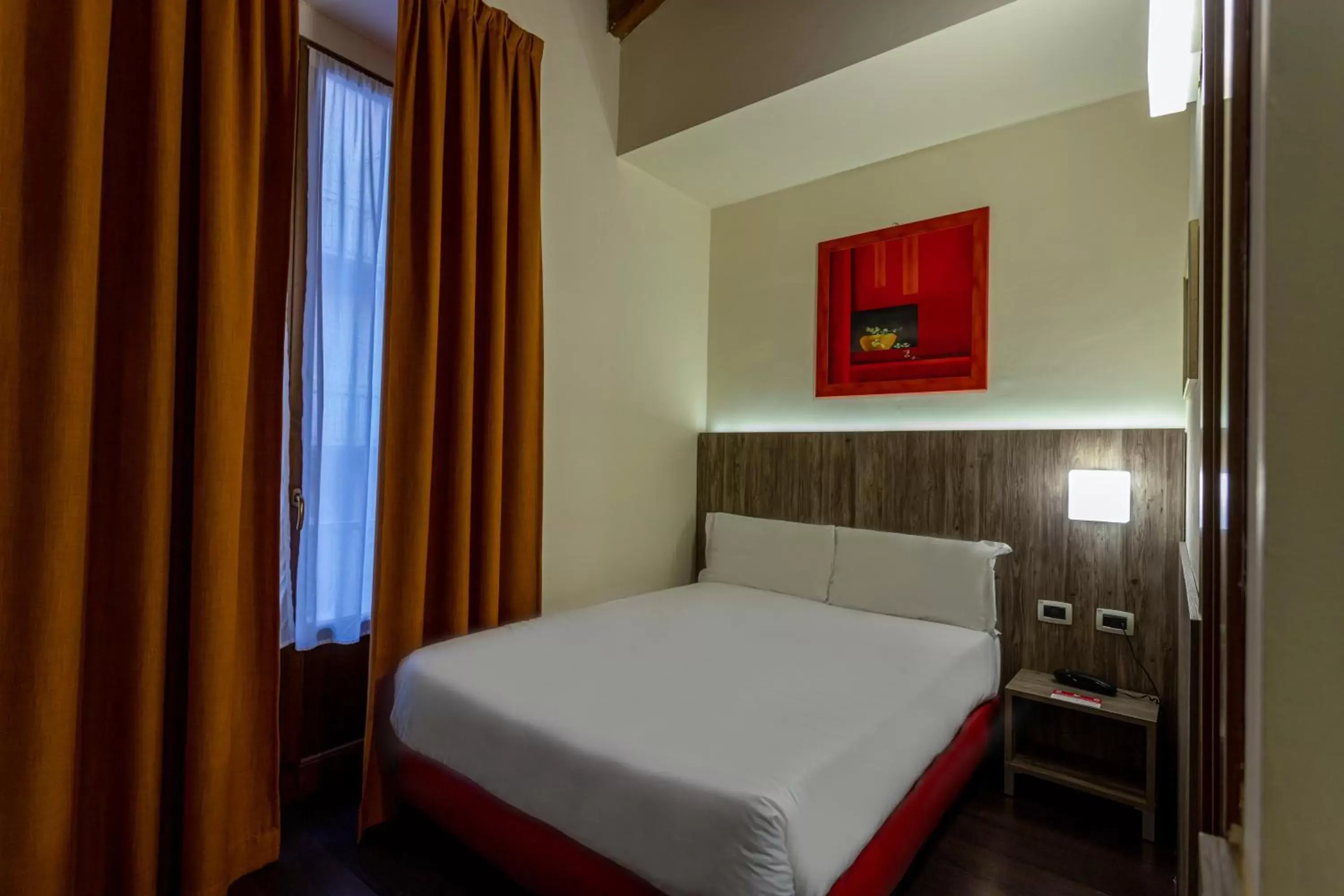 Bedroom, Bed in Hotel Urbani Bedroom, Bed in Hotel Urbani