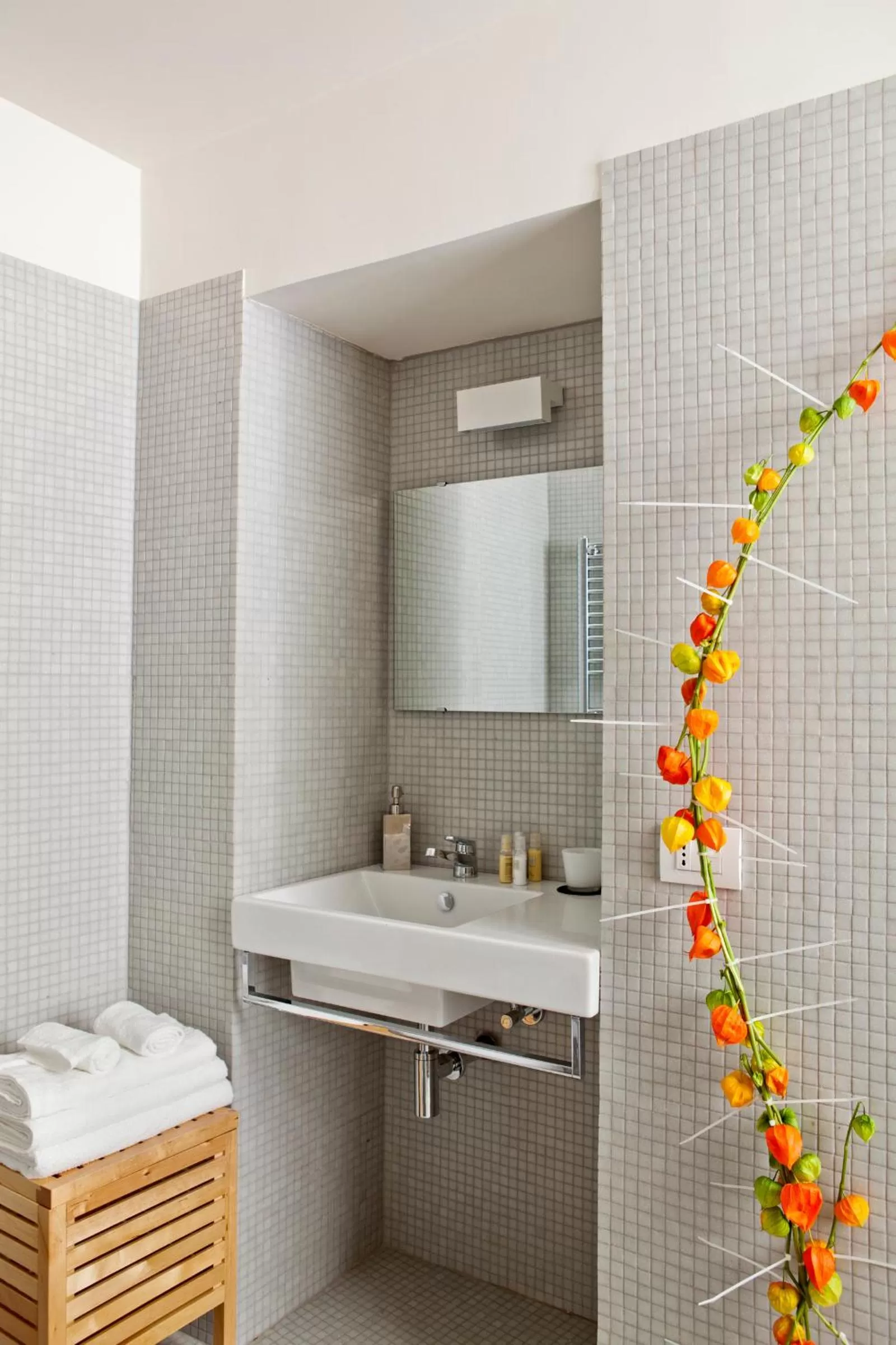 Bathroom in MyNavona