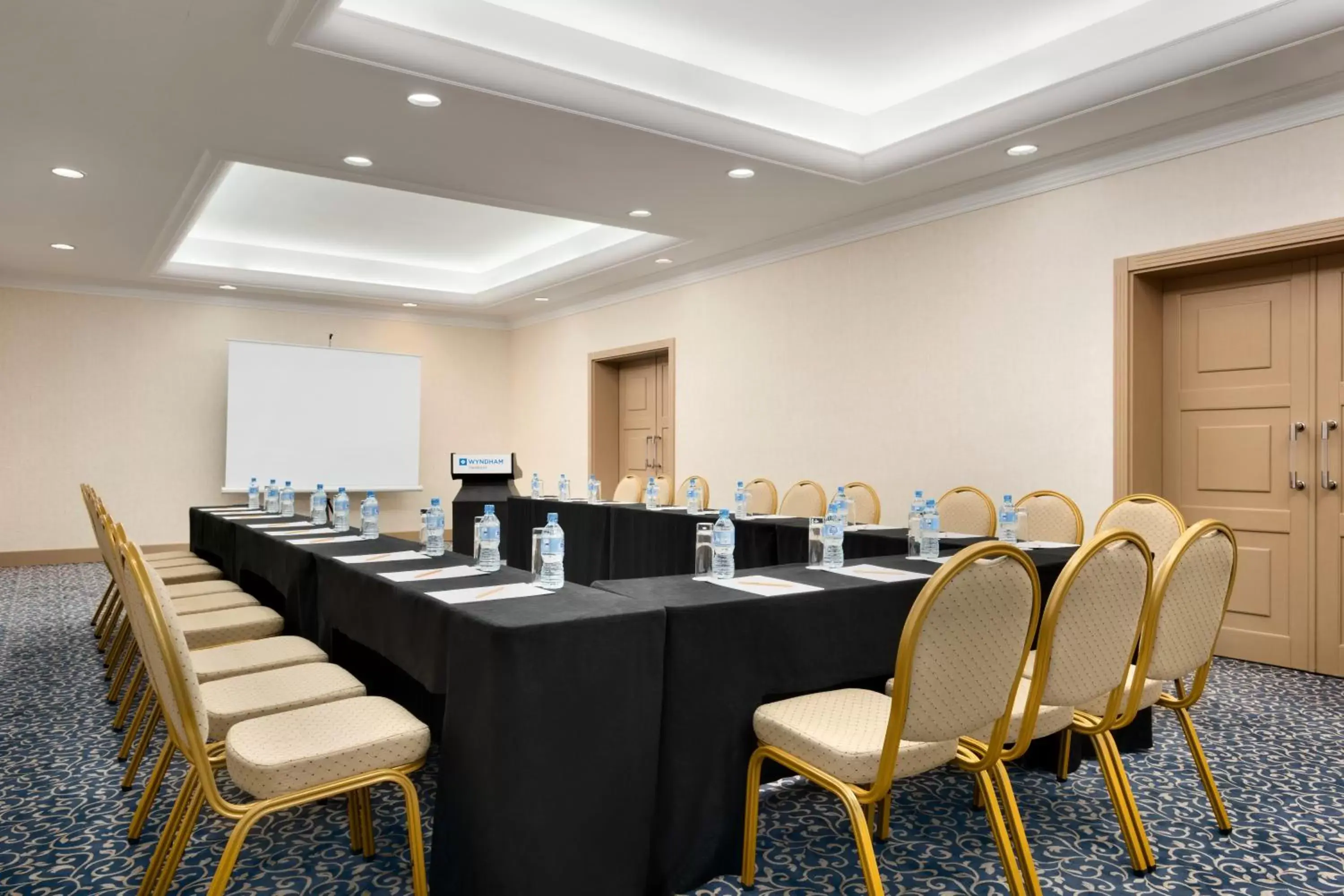 Meeting/conference room in Wyndham Tashkent