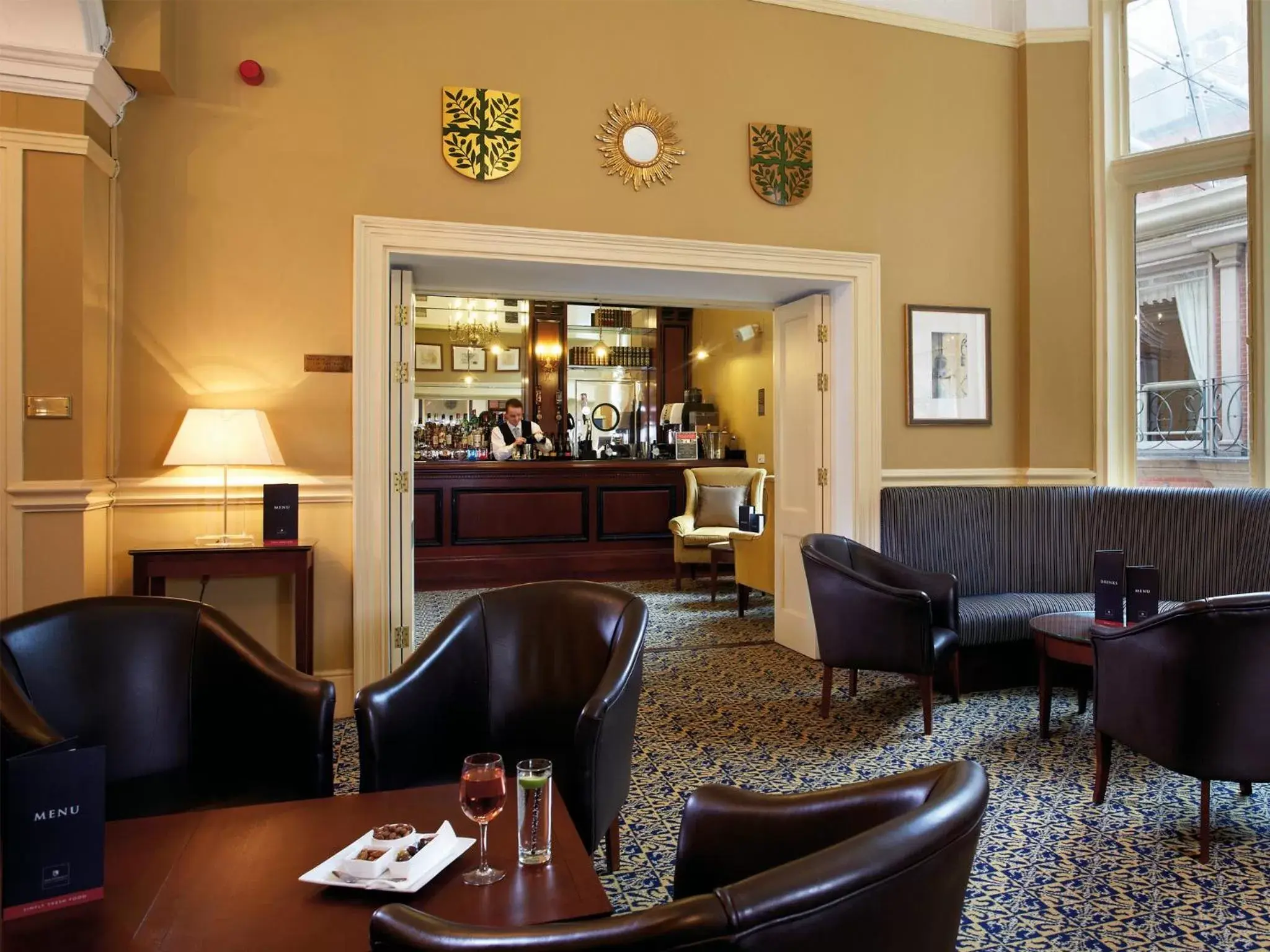 Lounge or bar in Macdonald Burlington Hotel Lounge or bar in Macdonald Burlington Hotel