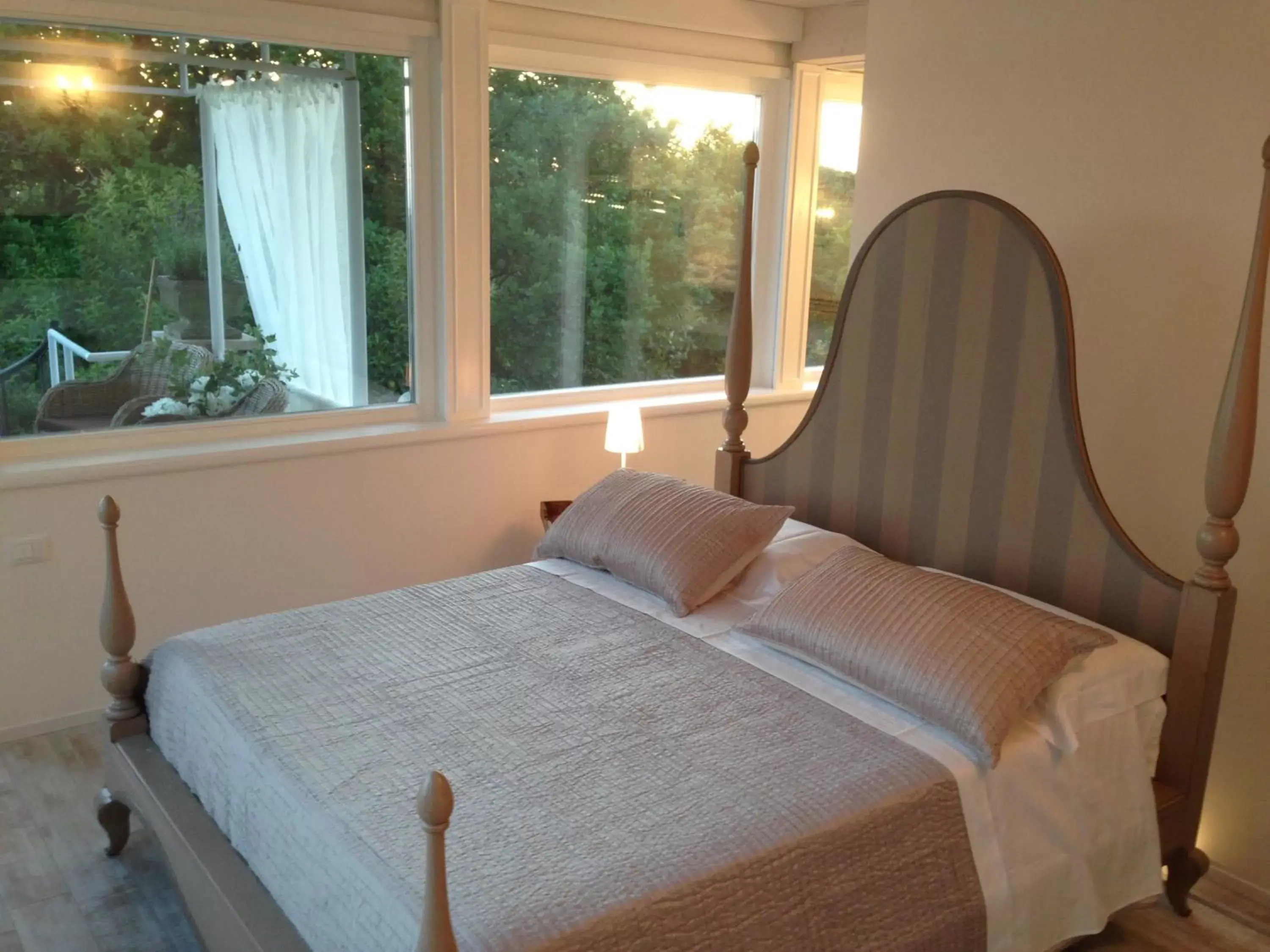 Bedroom, Bed in Villa Pocci