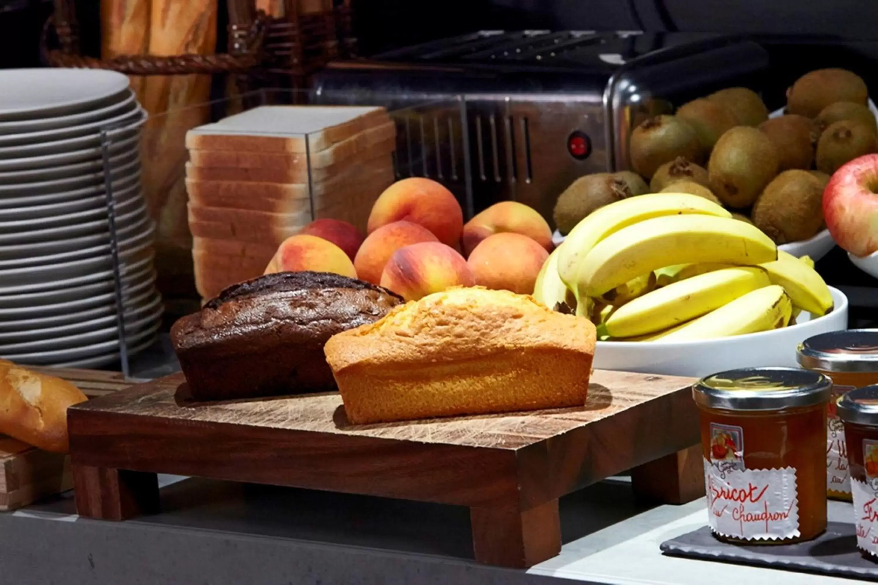 Buffet breakfast, Food in Campanile Lyon Centre - Gare Perrache - Confluence