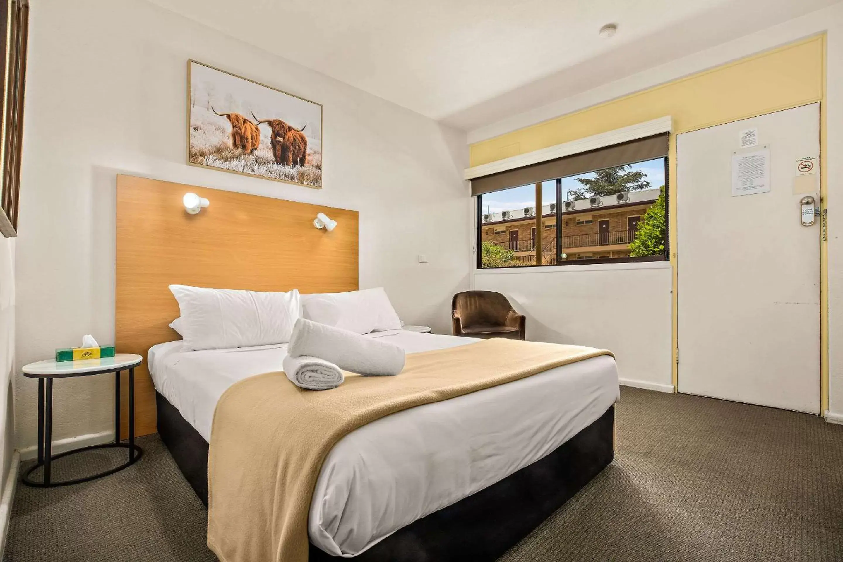 Photo of the whole room, Bed in City Centre Motel Armidale