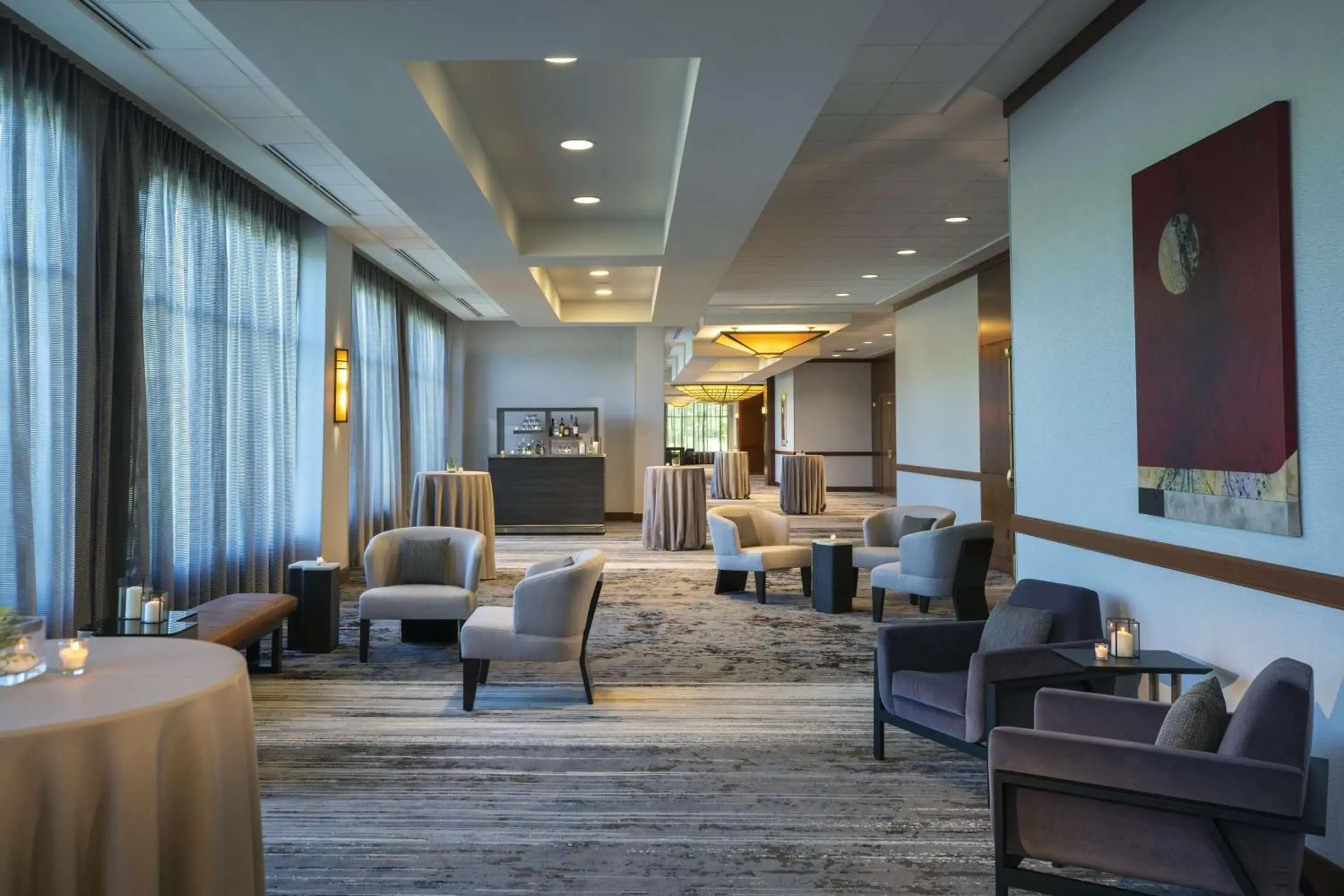 Fitness centre/facilities, Lounge/Bar in Hyatt Regency Coralville