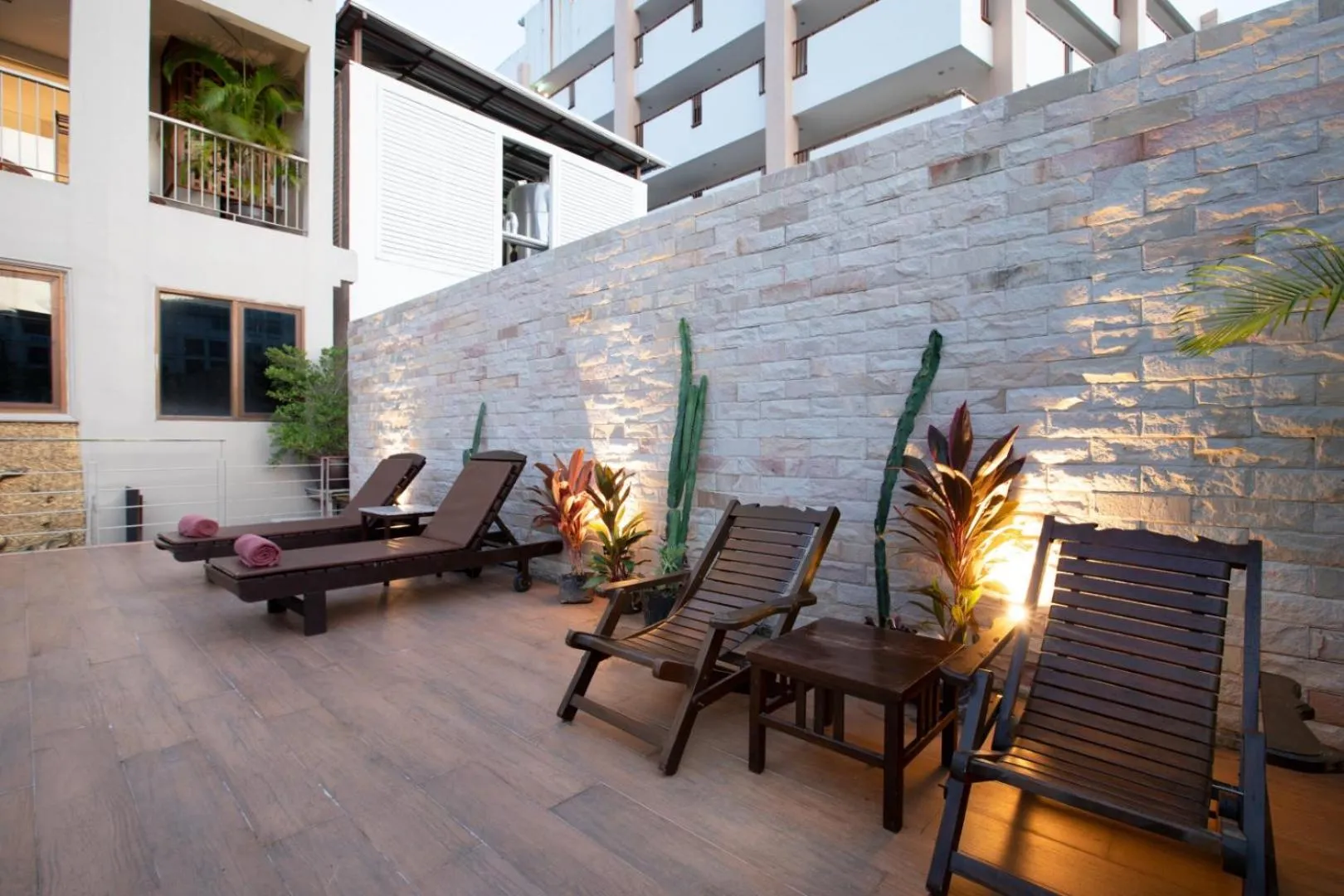 Swimming pool in Orchid Garden Hotel Patong