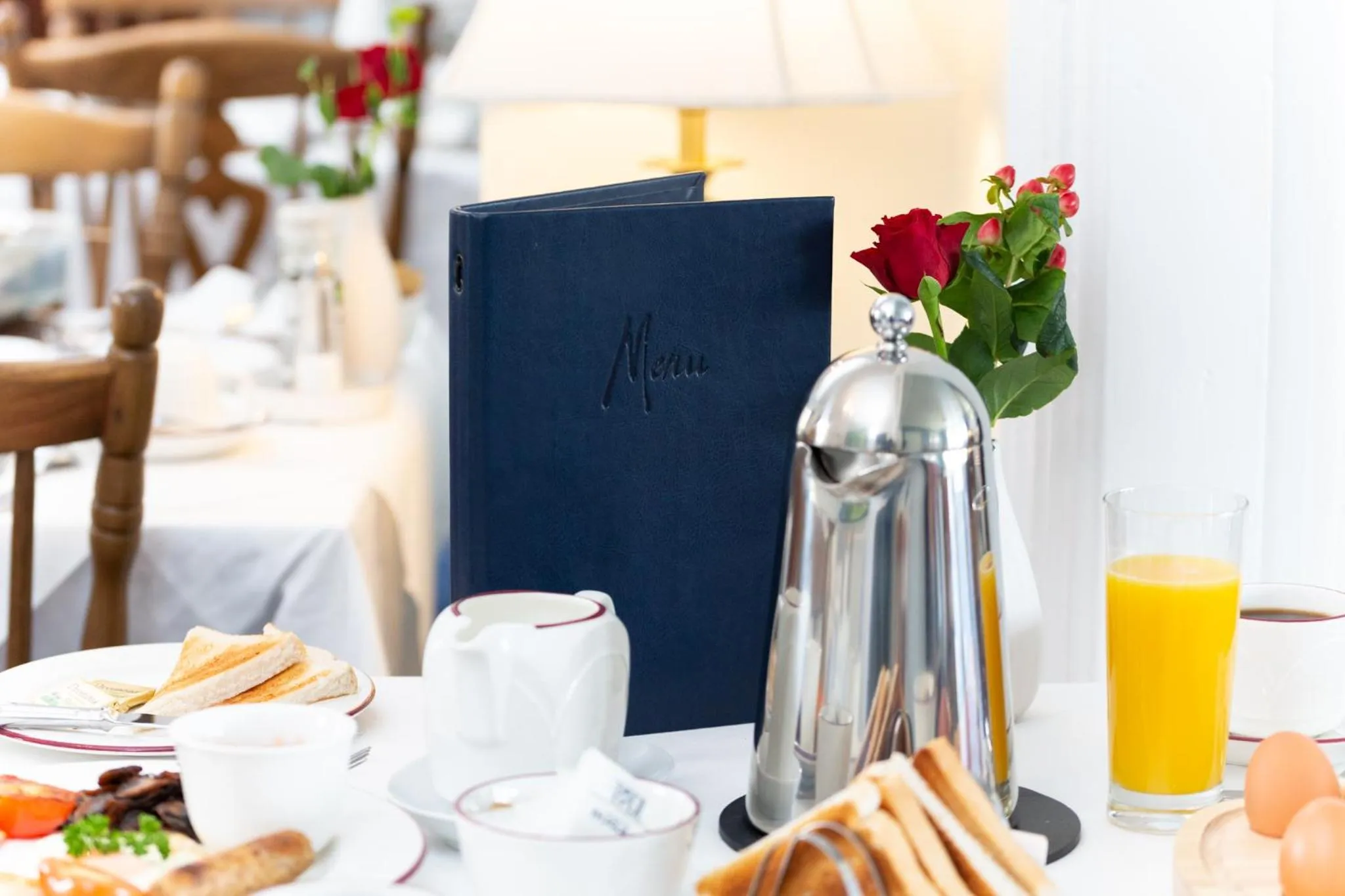 Restaurant/places to eat in Shelleven Guest House