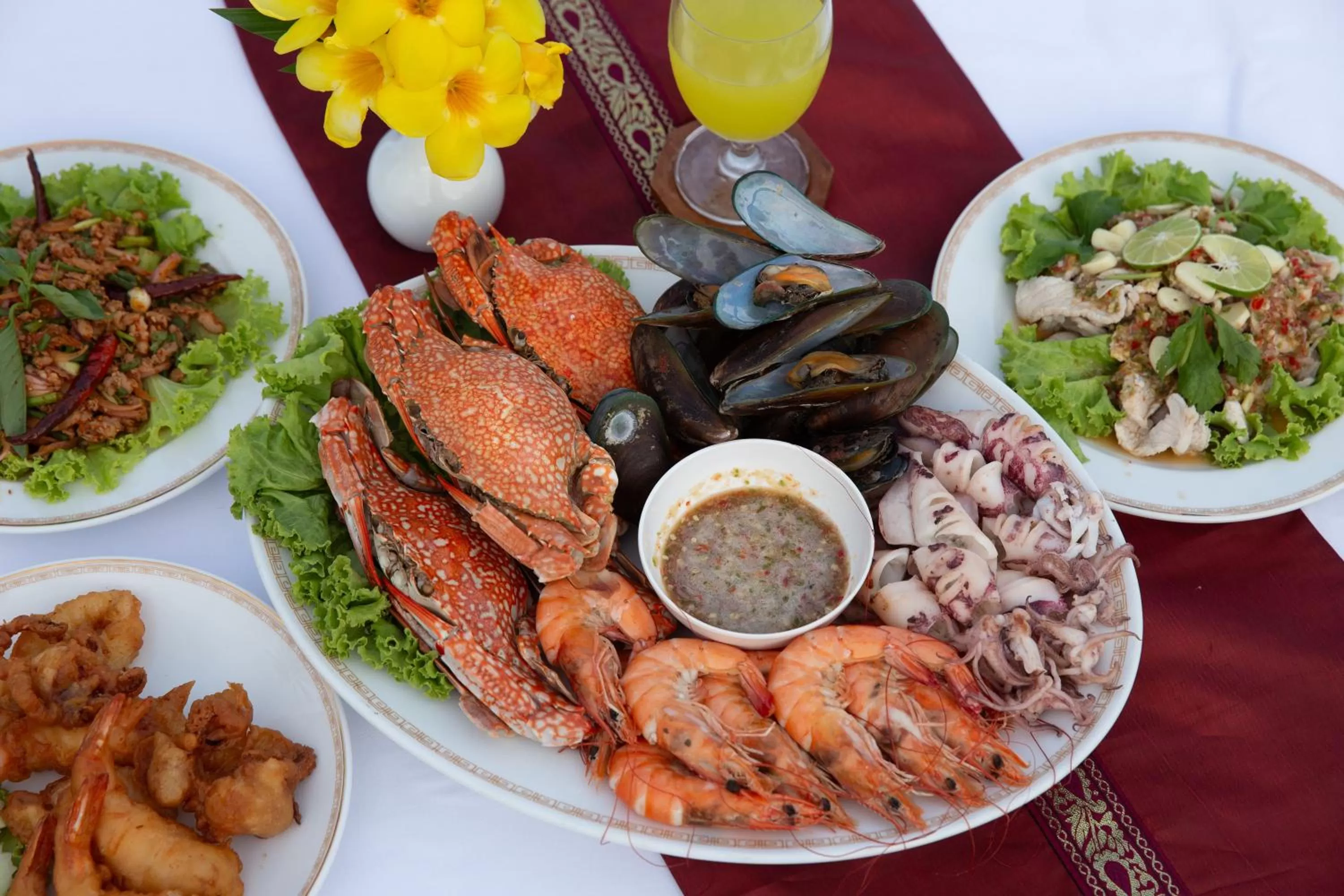 Food and drinks in Eurasia Cha-Am Lagoon