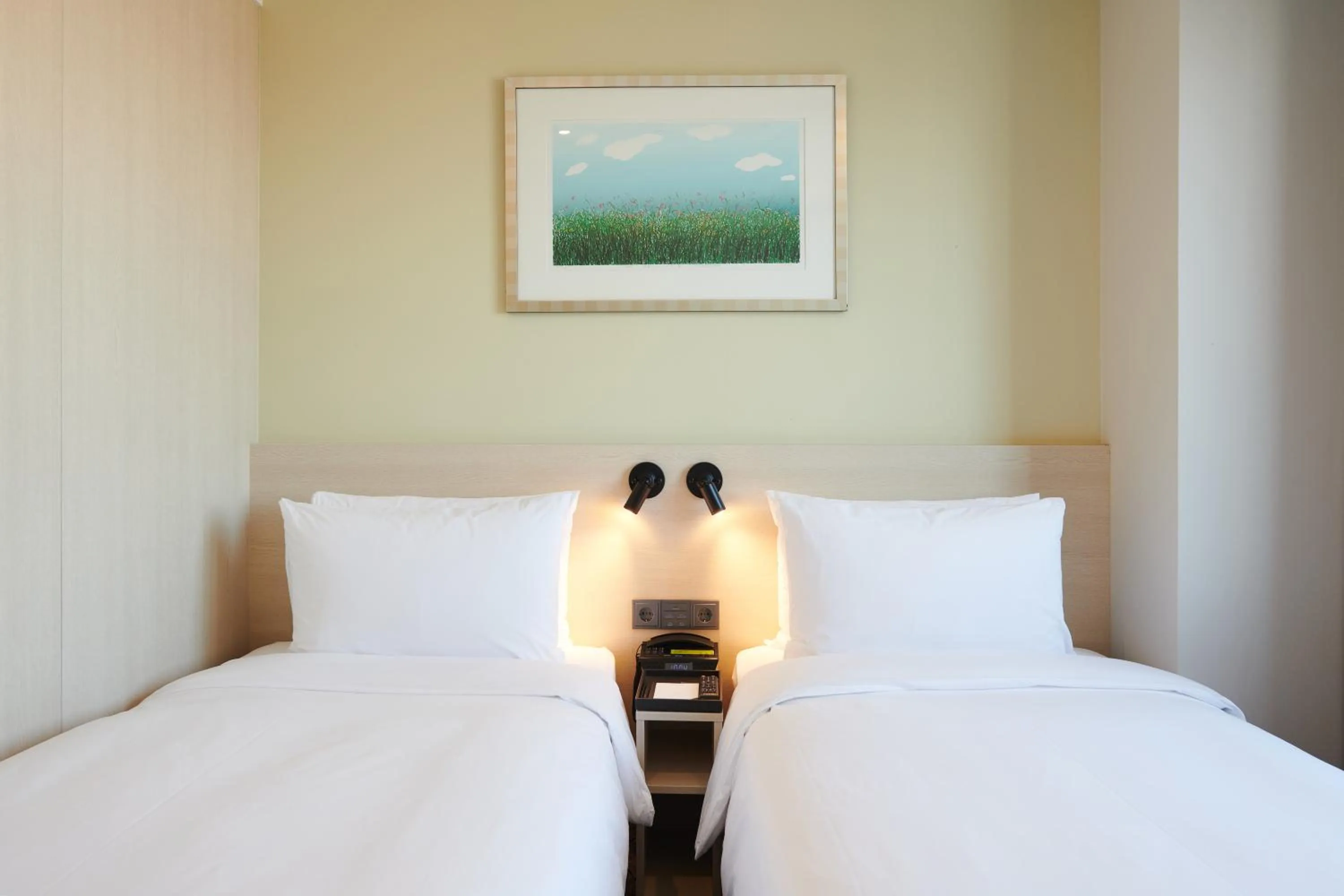 Property building, Bed in Nine Tree by Parnas Seoul Dongdaemun