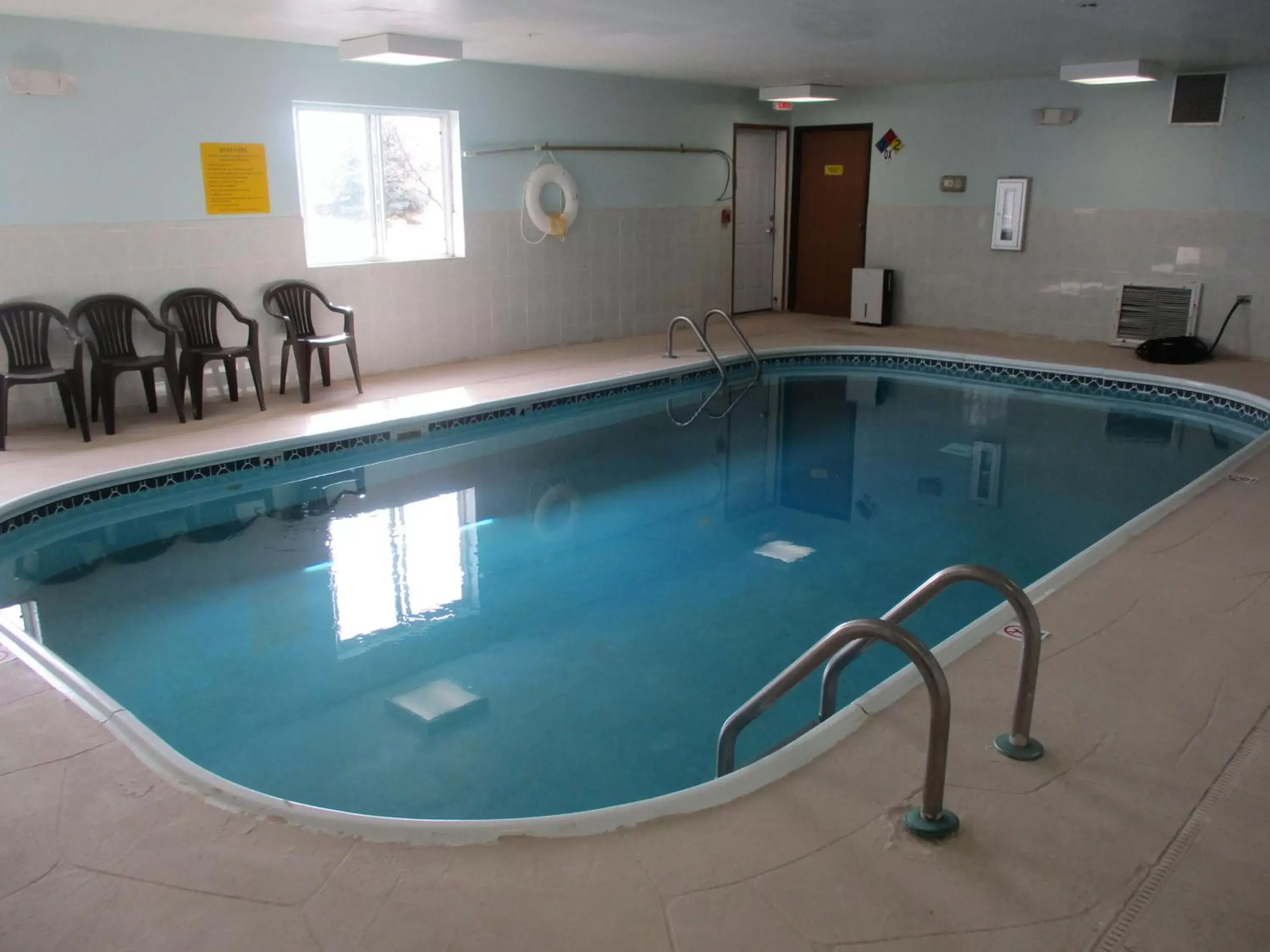 Pool view, Swimming Pool in SureStay Plus Hotel by Best Western Bettendorf