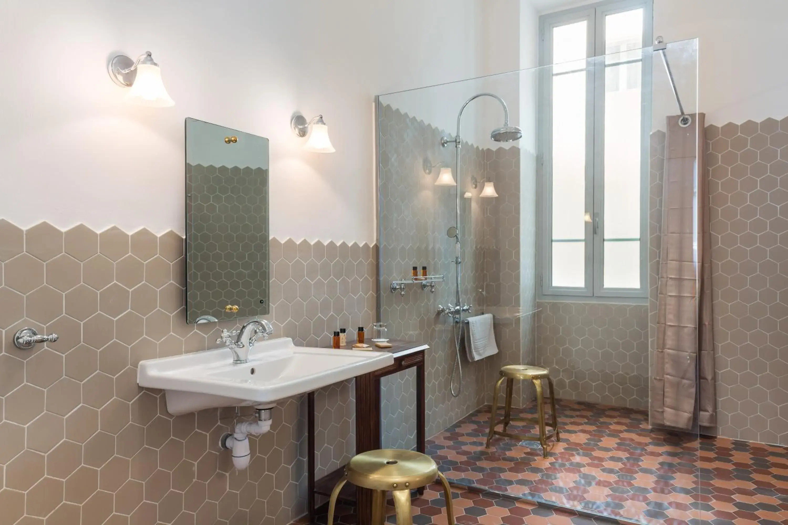 Shower, Bathroom in Hotel Le Grimaldi by Happyculture