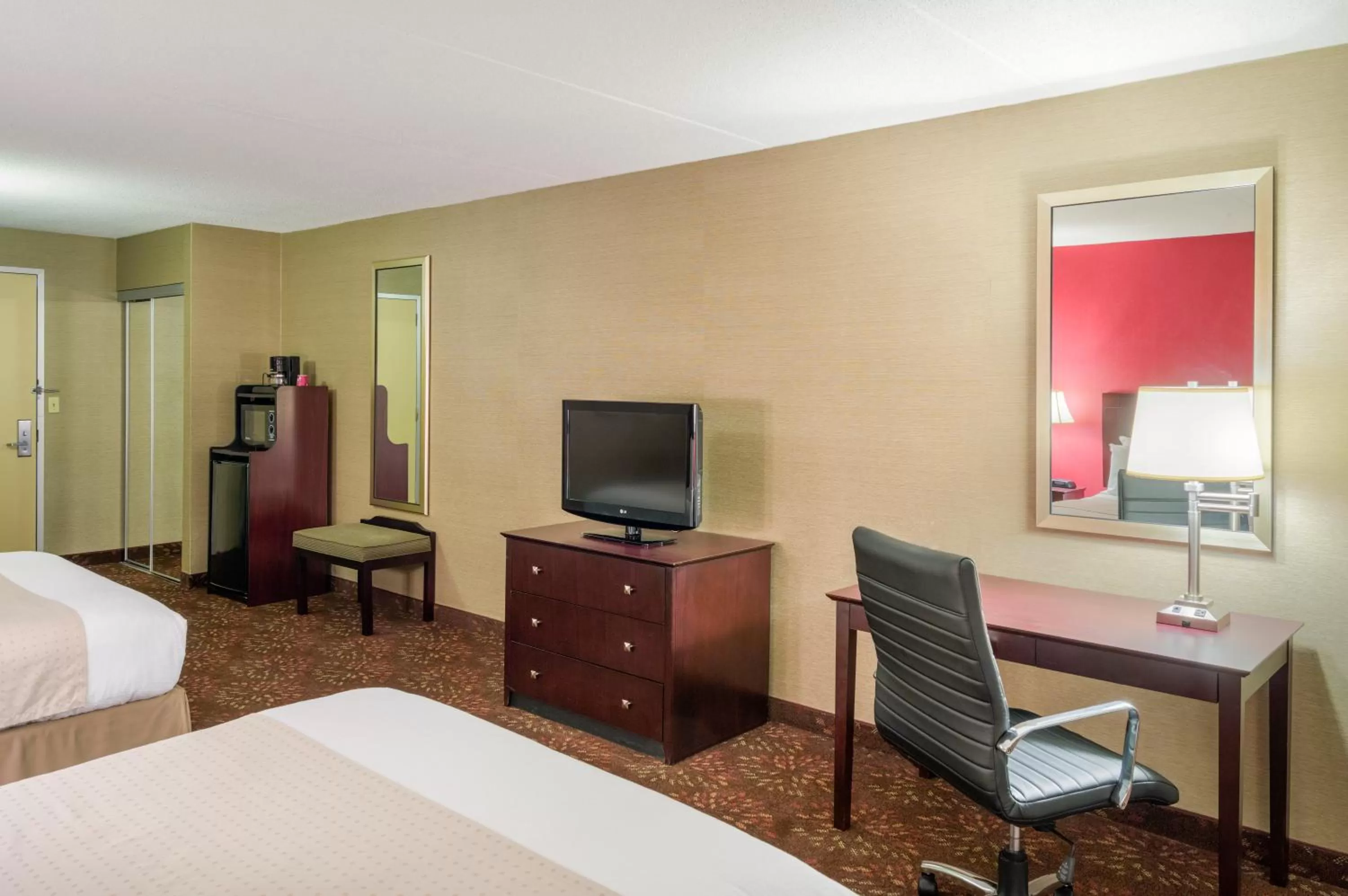 TV and multimedia, Bed in Holiday Inn Norwich by IHG