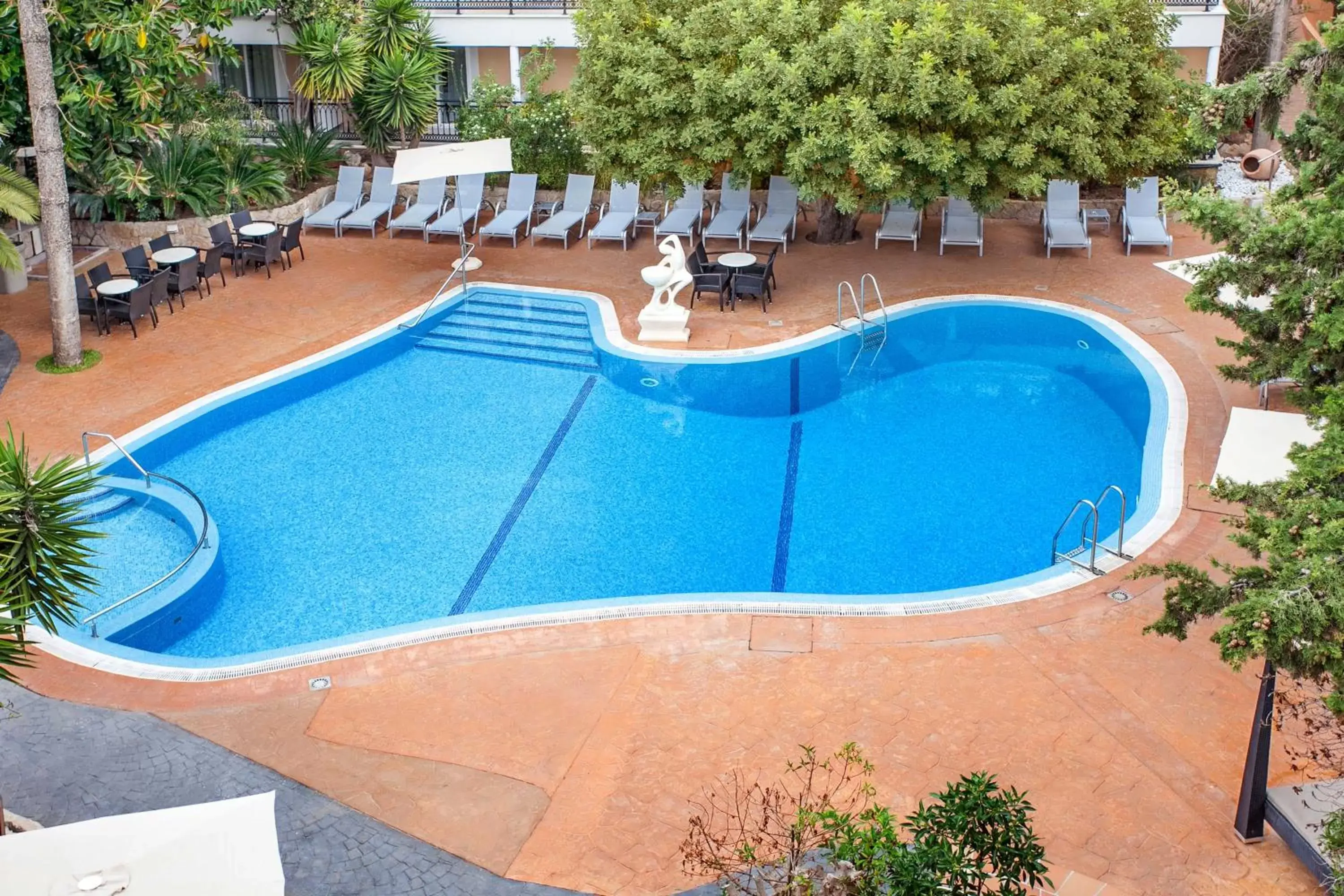 Swimming pool in Morlans Garden Swimming pool in Morlans Garden