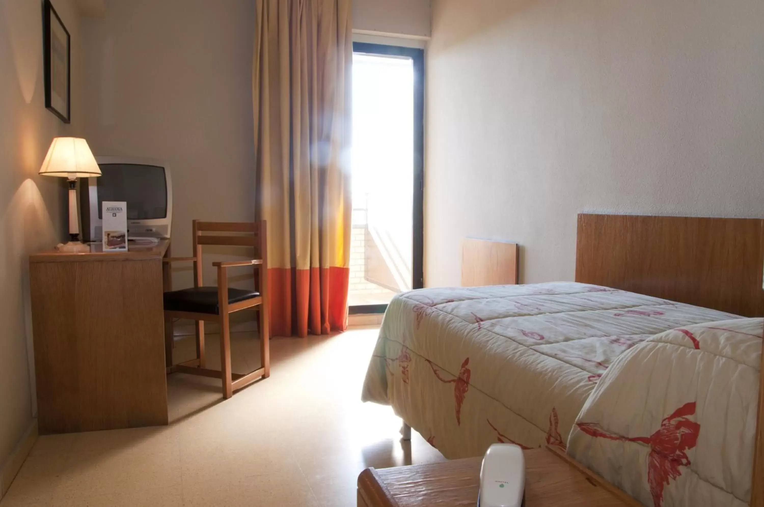Small Single Room - single occupancy in Hotel Alhama