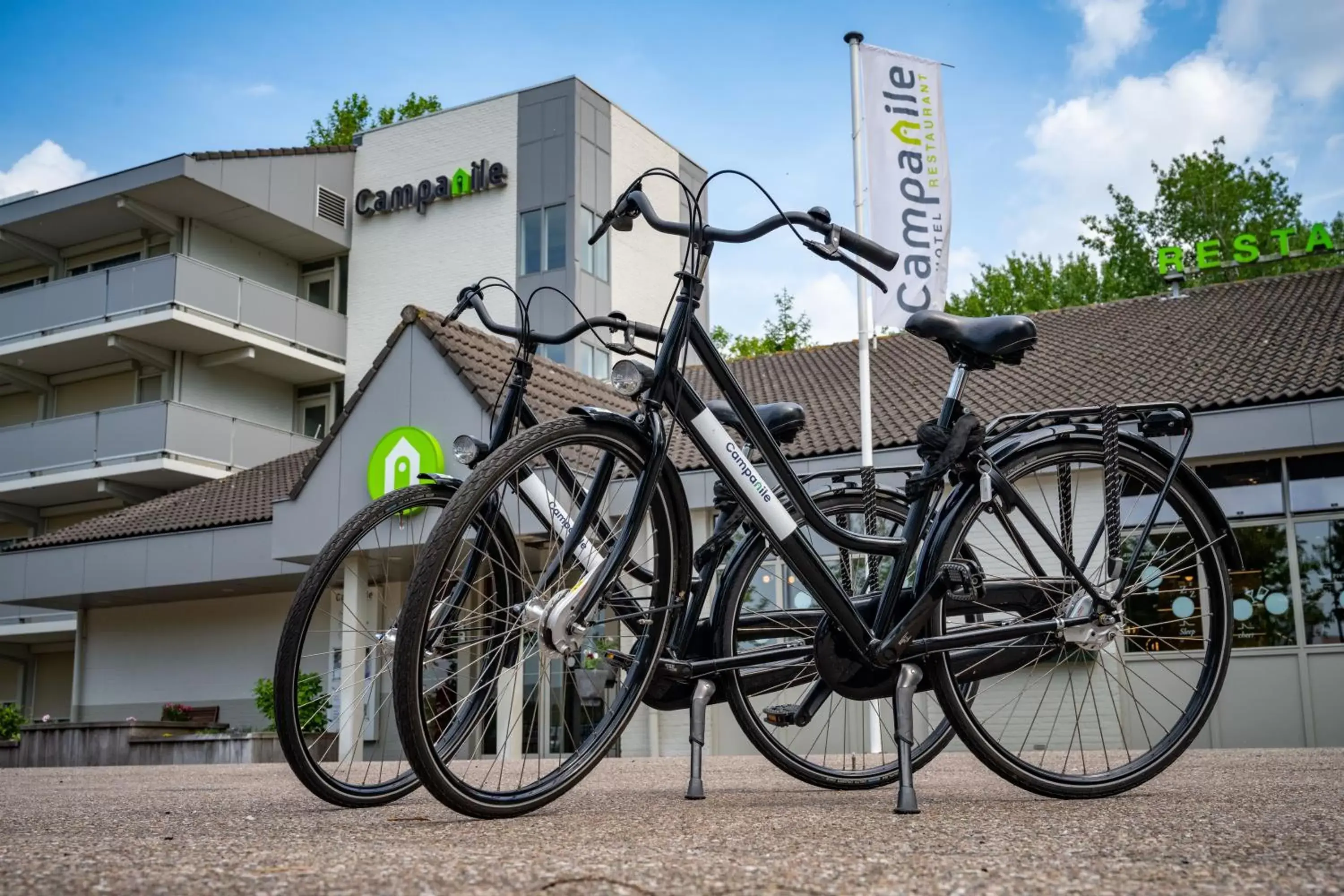 Activities, Biking in Campanile Hotel & Restaurant Amsterdam Zuid-Oost
