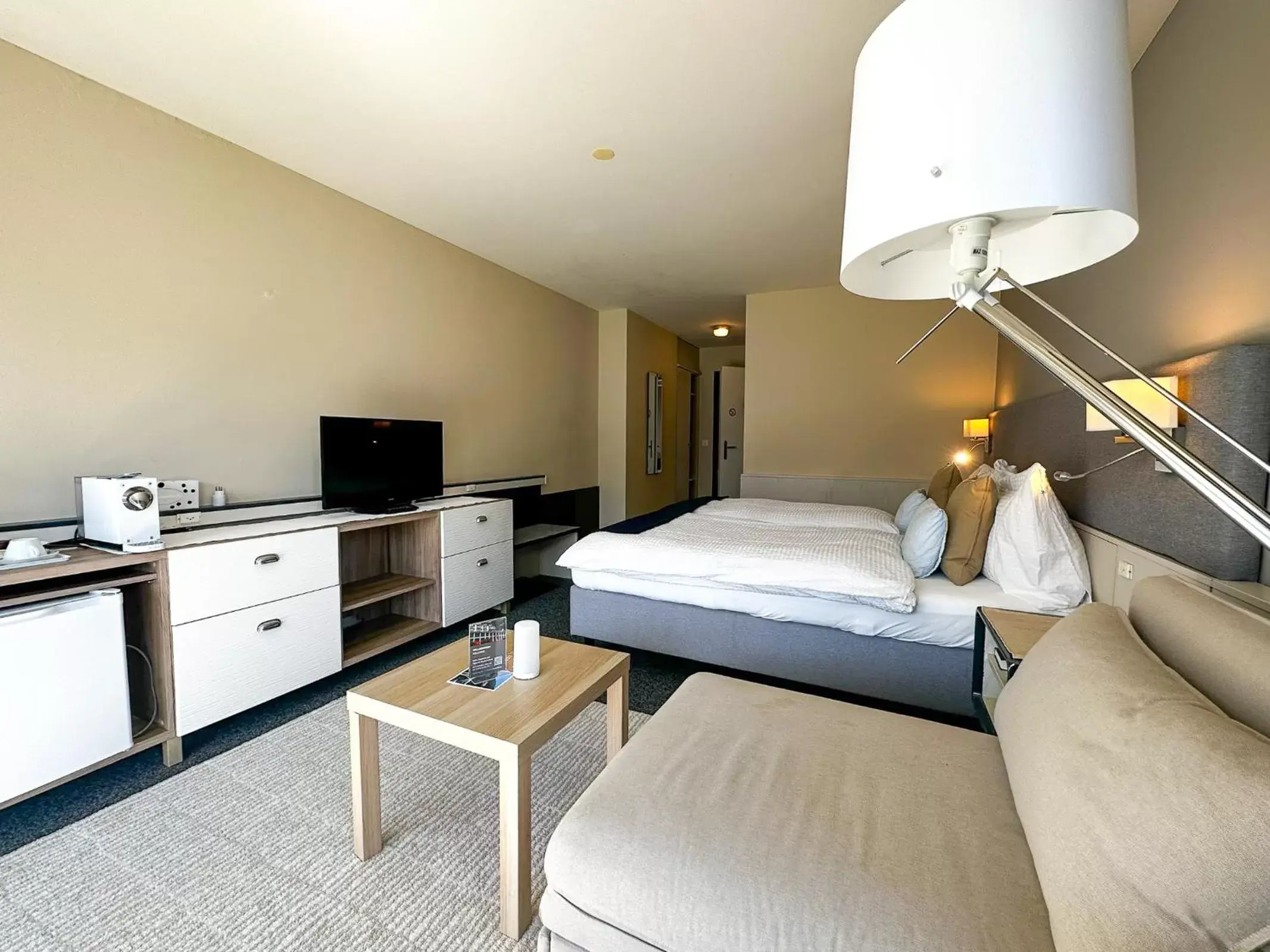 Bedroom in Seehotel Riviera at Lake Lucerne