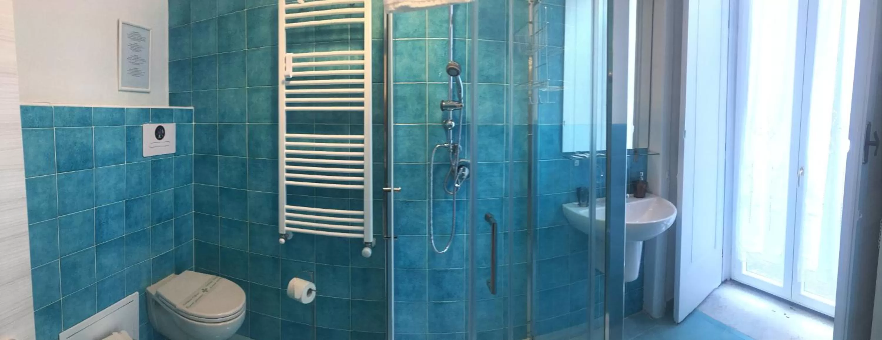 Shower in B&B Arte e Musei