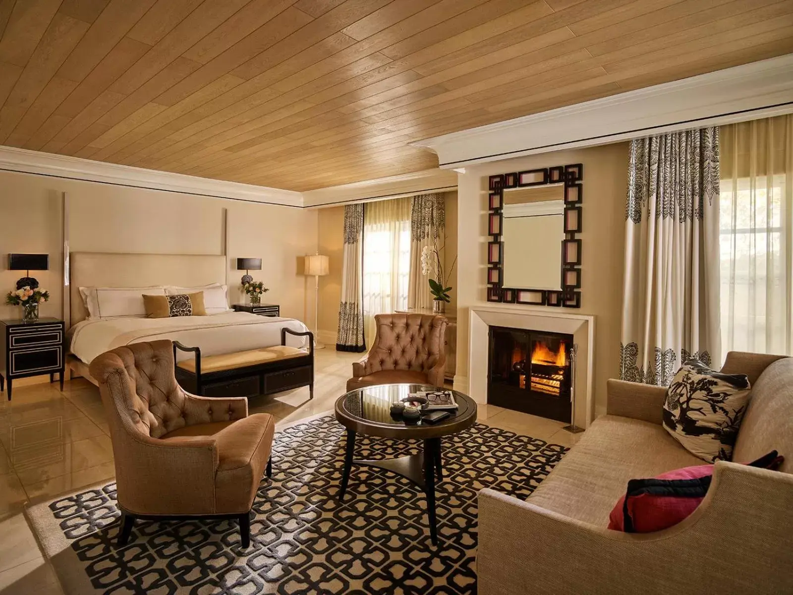 Photo of the whole room, Seating Area in Hotel Bel-Air - Dorchester Collection