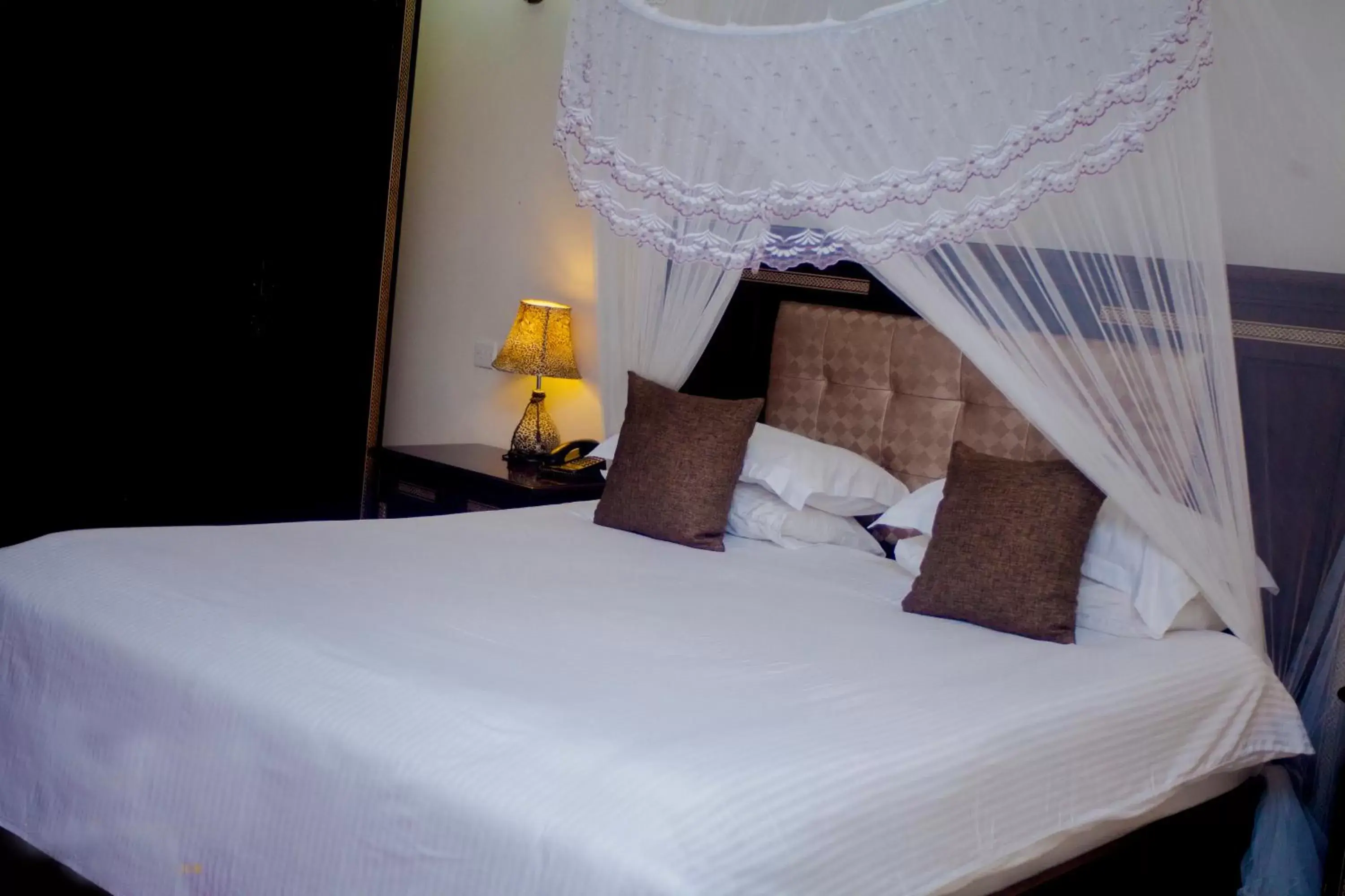 Bed in Tulia Boutique Hotel & Spa