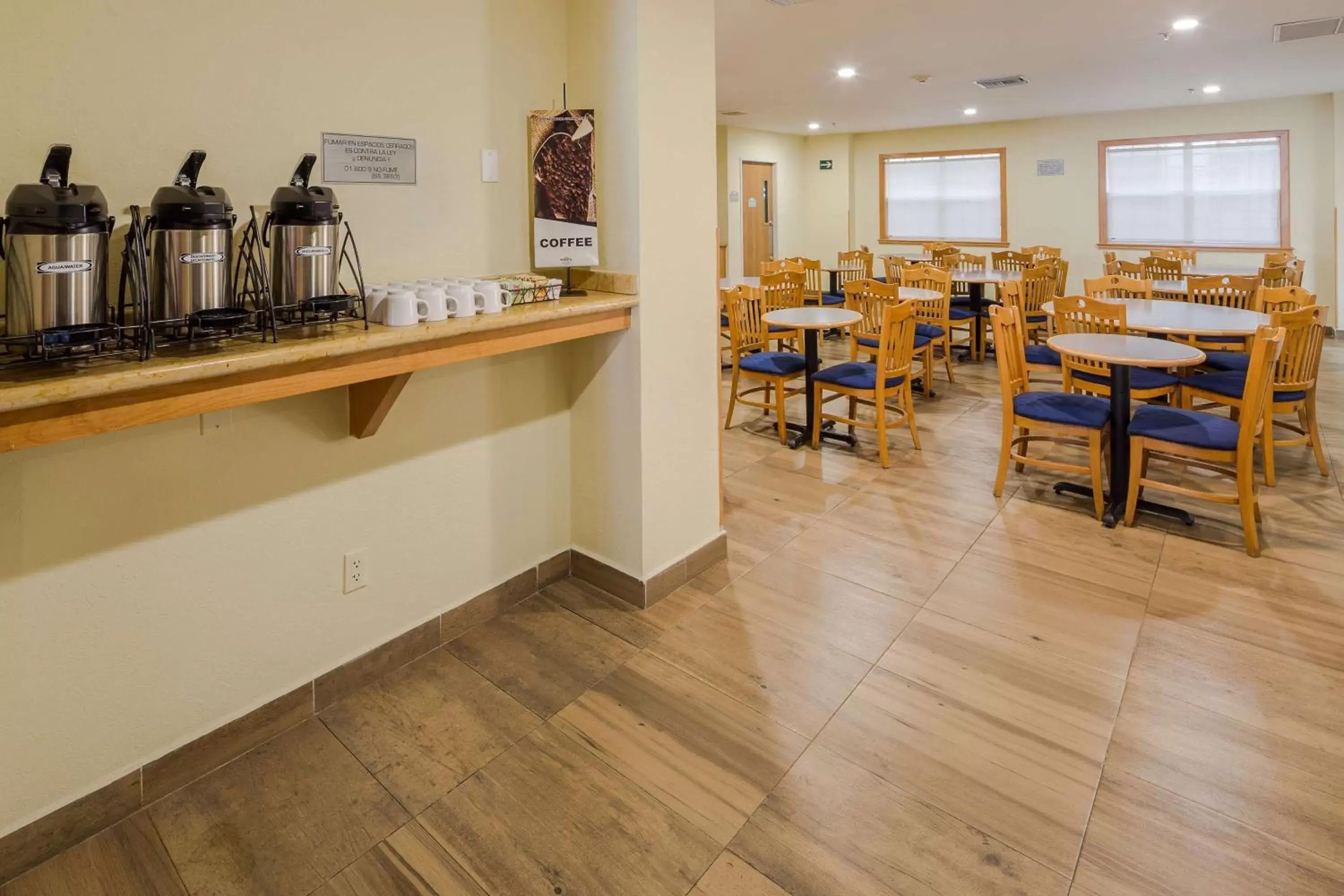 Restaurant/Places to Eat in Microtel Inn & Suites by Wyndham Culiacán