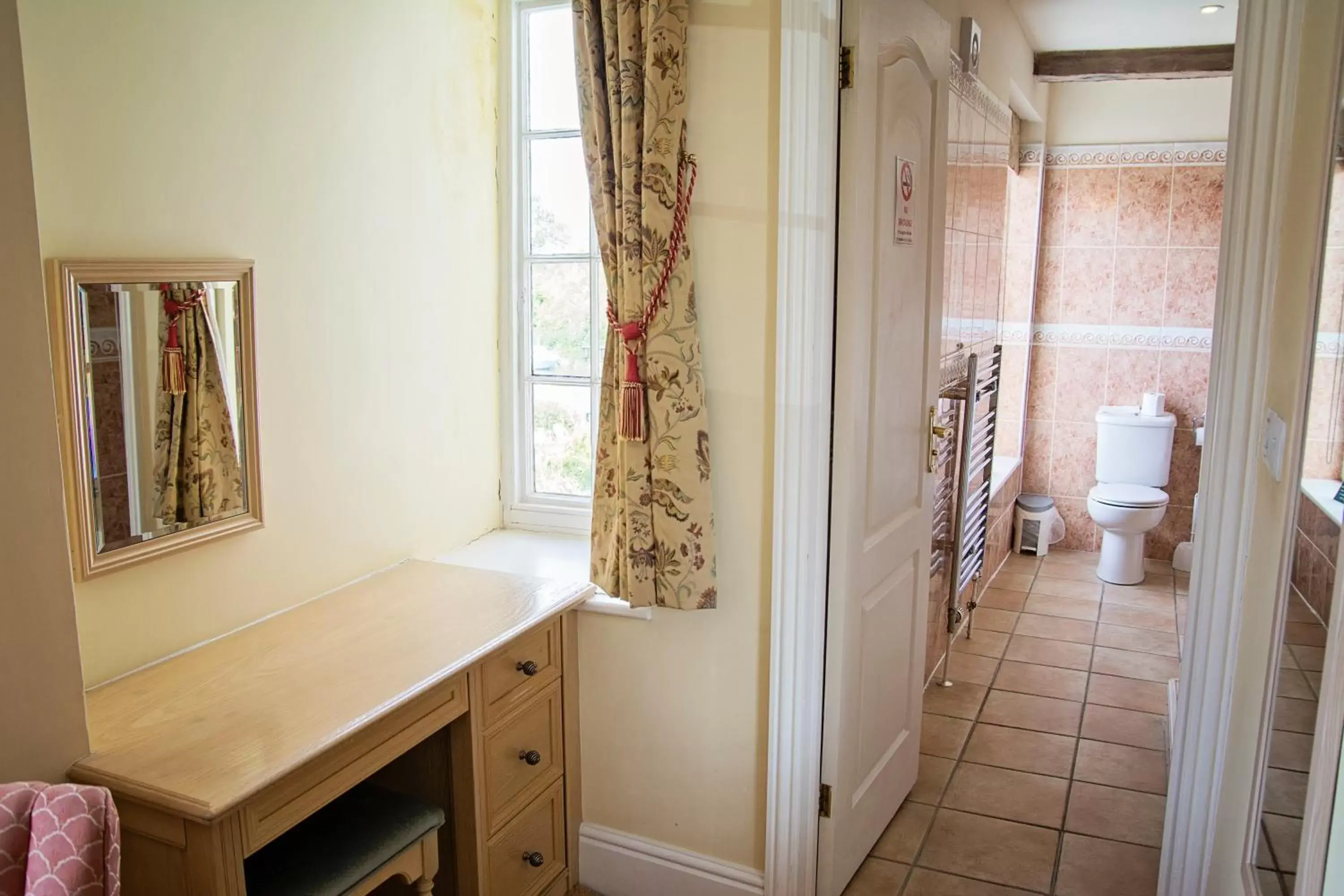 Bathroom in Waveney House Hotel