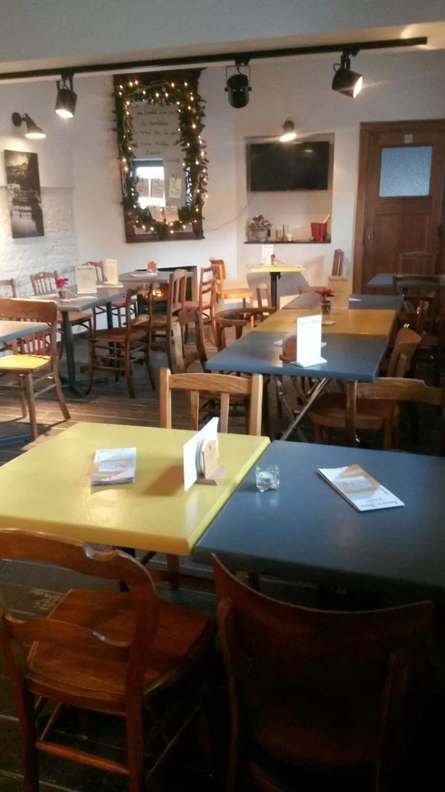 Restaurant/places to eat in Auberge de l'Abbaye