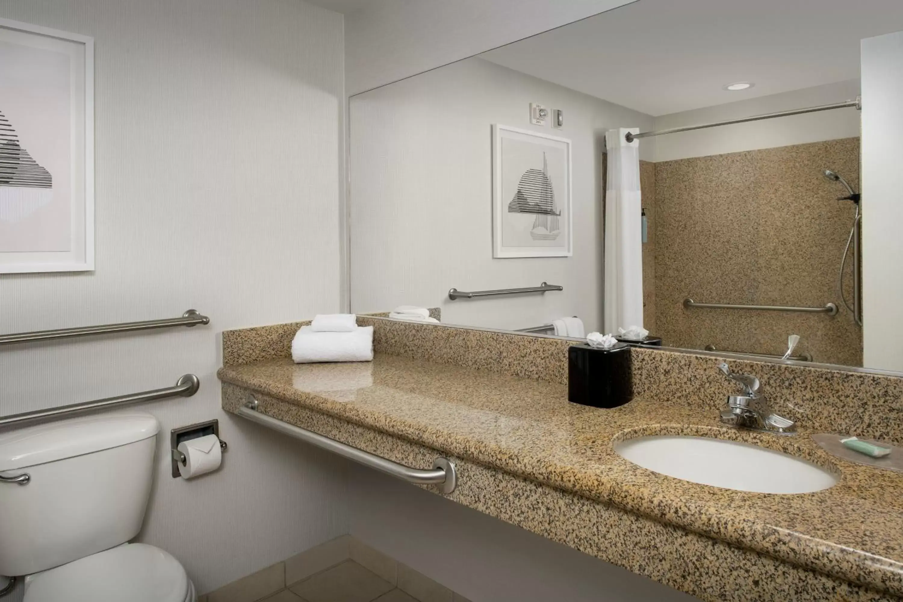 Bathroom in Courtyard by Marriott Seattle Kirkland