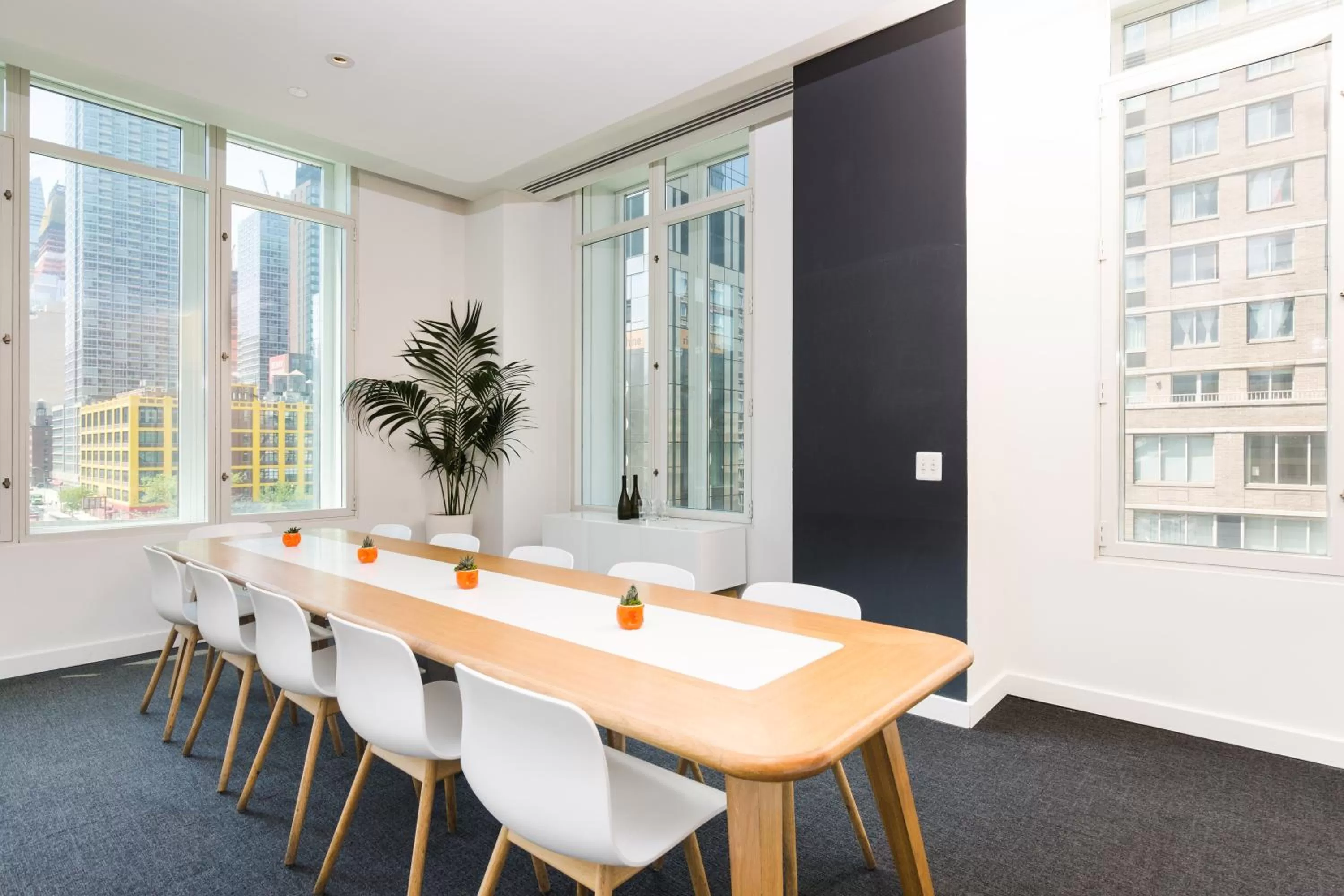 Meeting/conference room in YOTEL New York Times Square