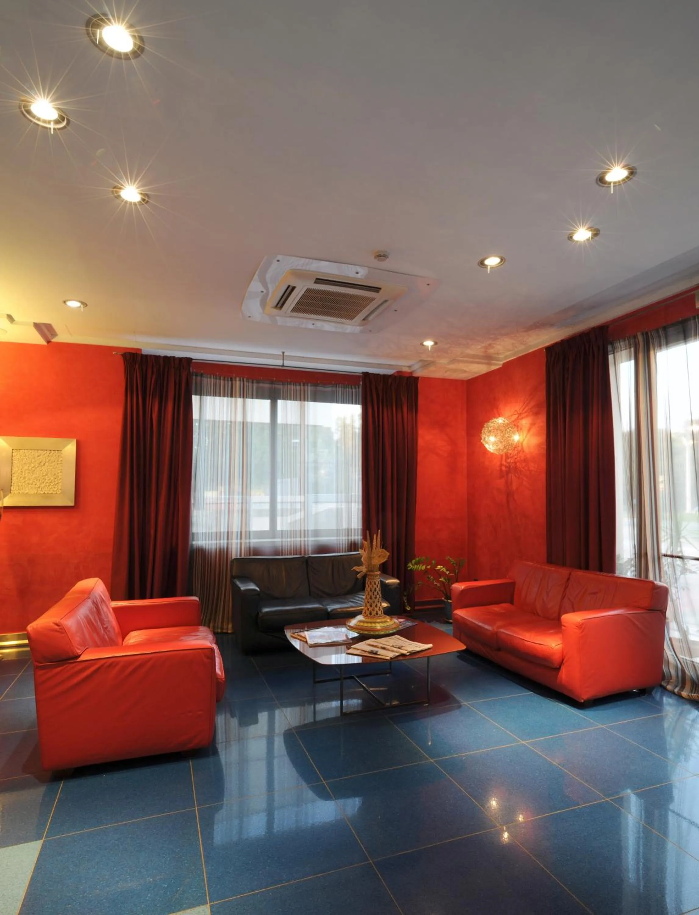 Patio in Panorama Hotel