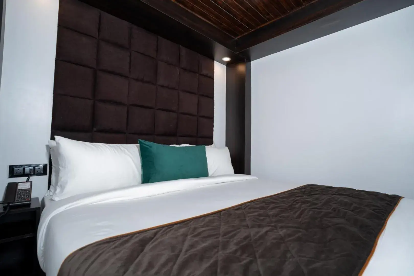 Deluxe Room in The West Gate Posada By Summit Deluxe Room in The West Gate Posada By Summit