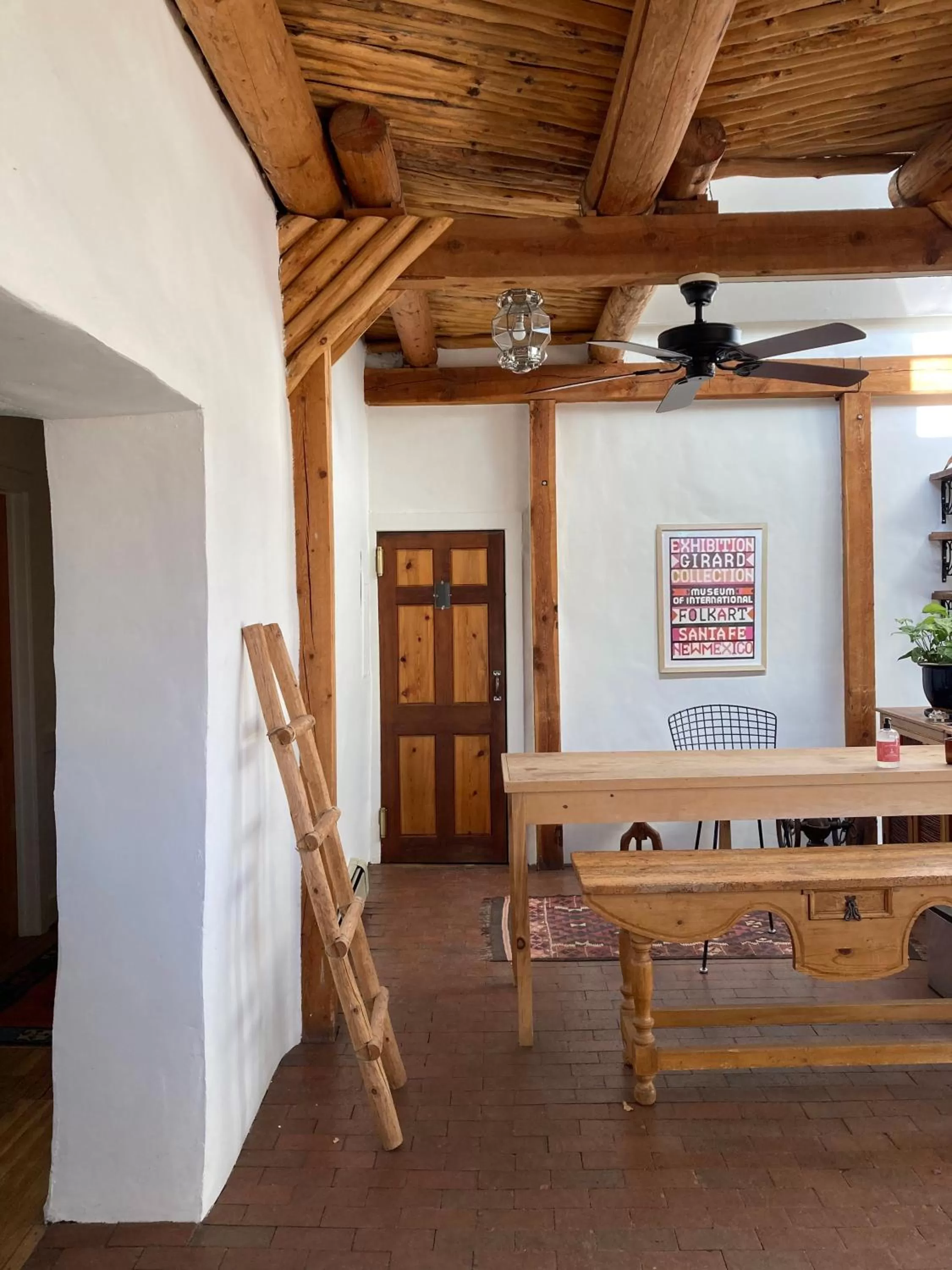 Lobby or reception in The Parador