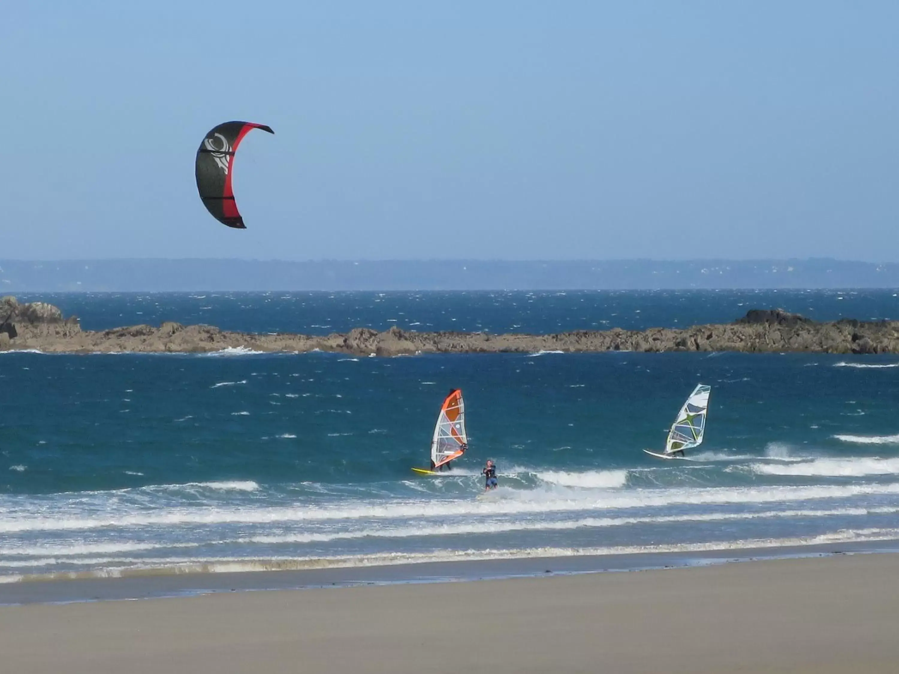 Activities, Windsurfing in KerBlondel