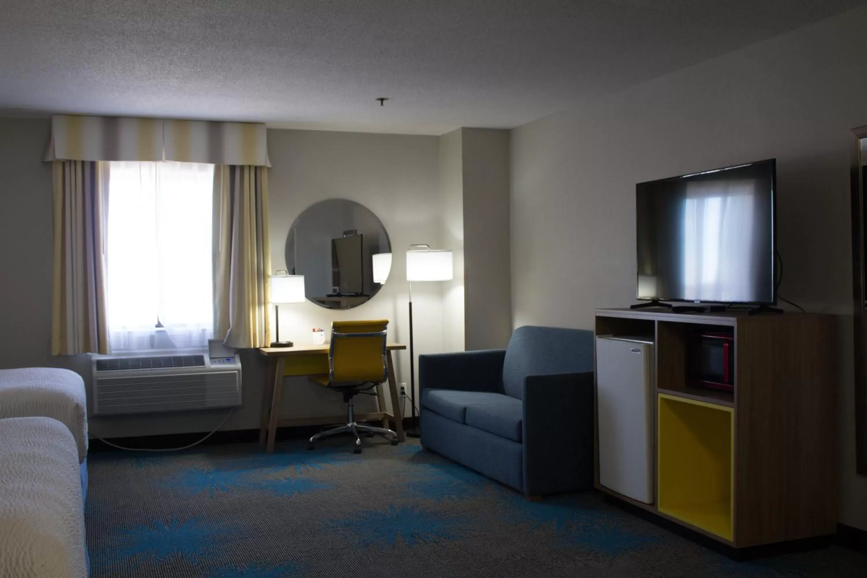 TV/Entertainment Center in Days Inn by Wyndham Colby