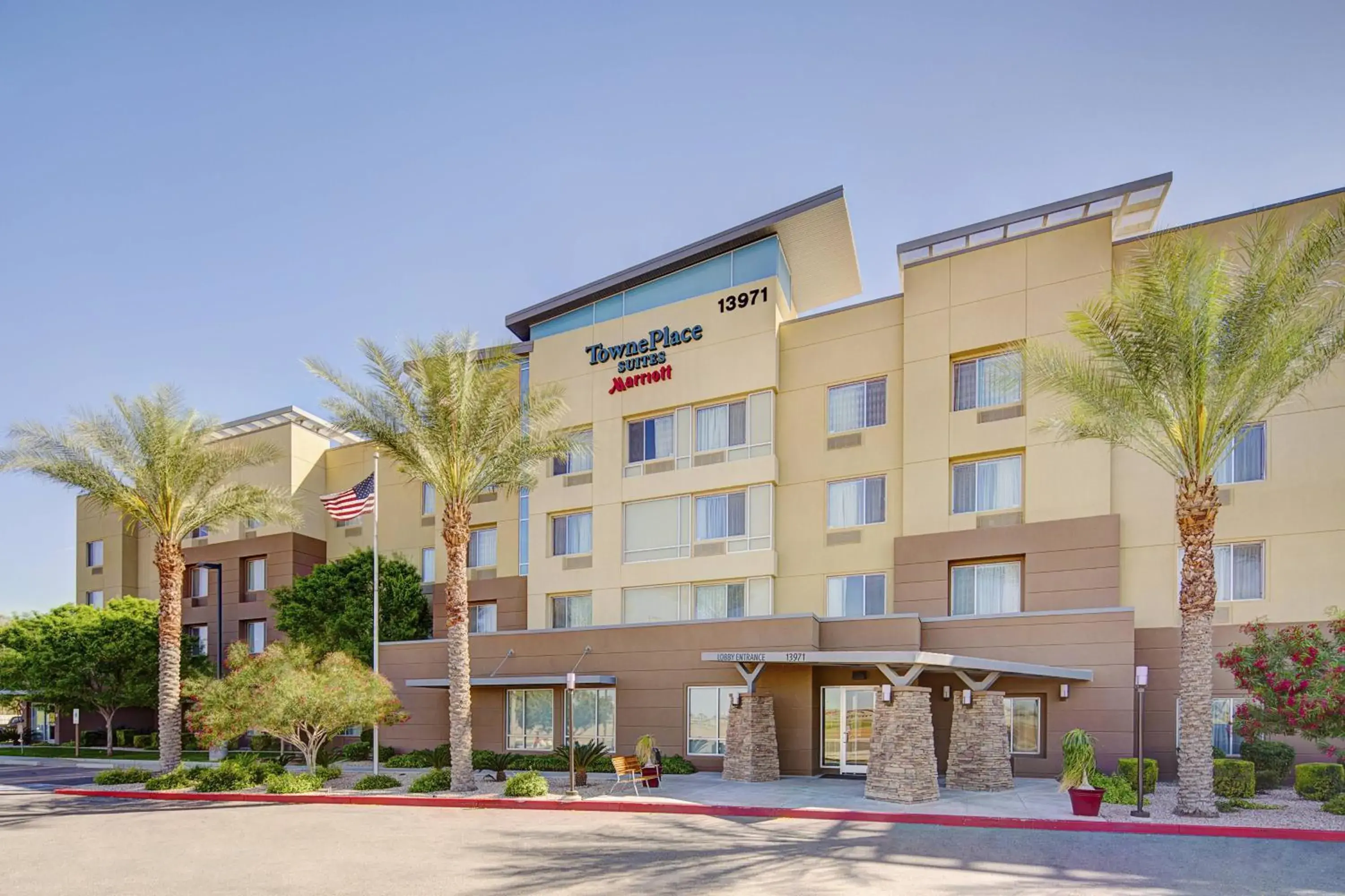 Property Building in TownePlace Suites by Marriott Phoenix Goodyear