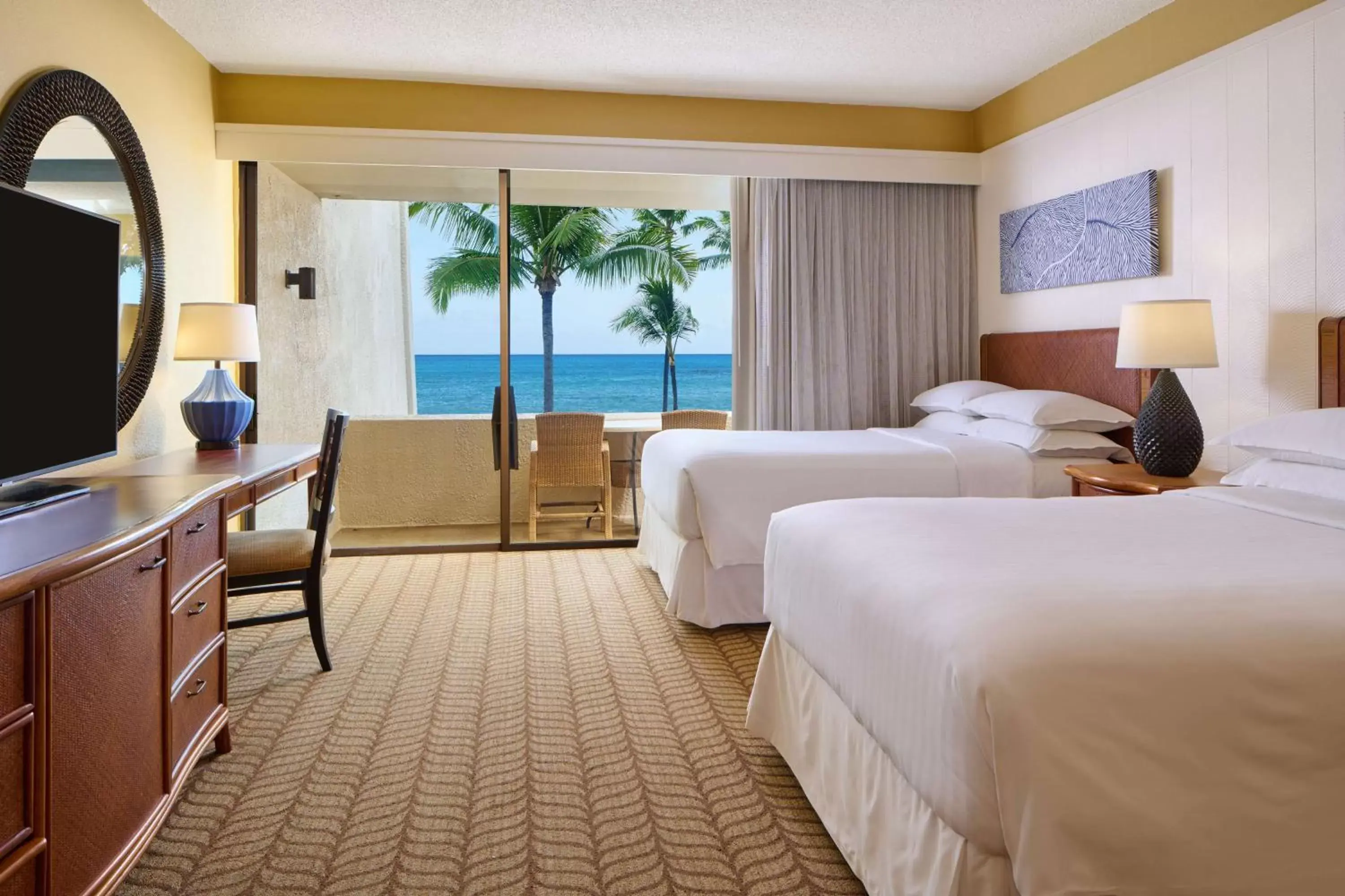 Bedroom in Outrigger Kona Resort and Spa