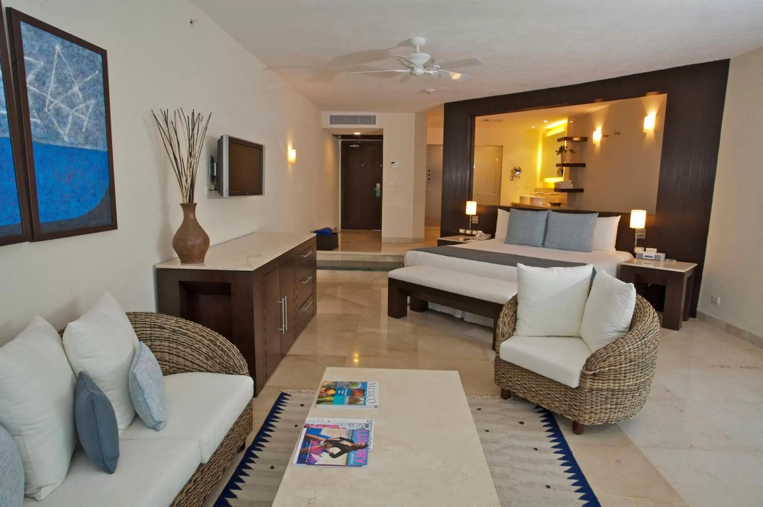 Living room, Seating Area in Grand Park Royal Cancun