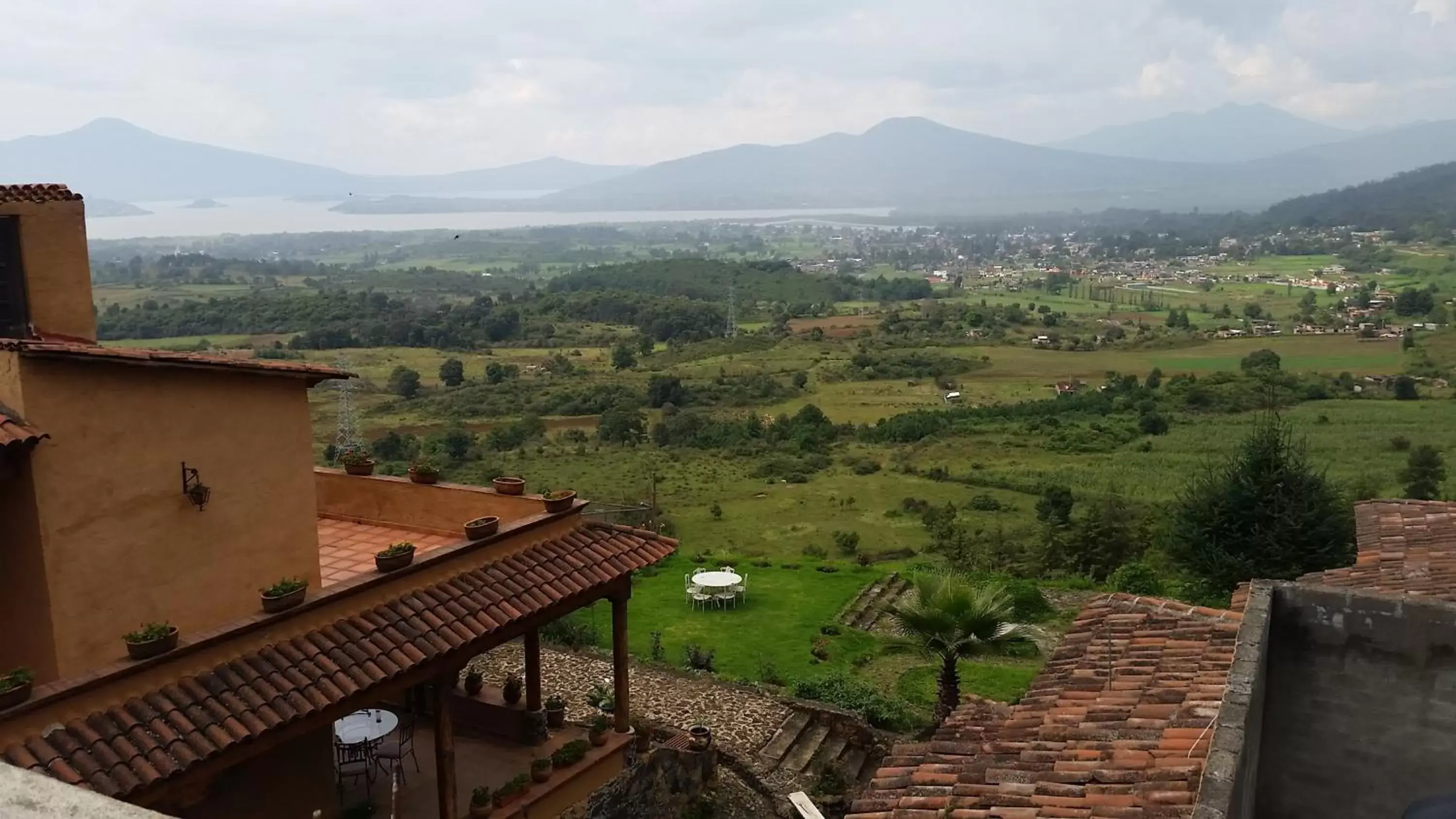 Garden in Eco Hotel Ixhi