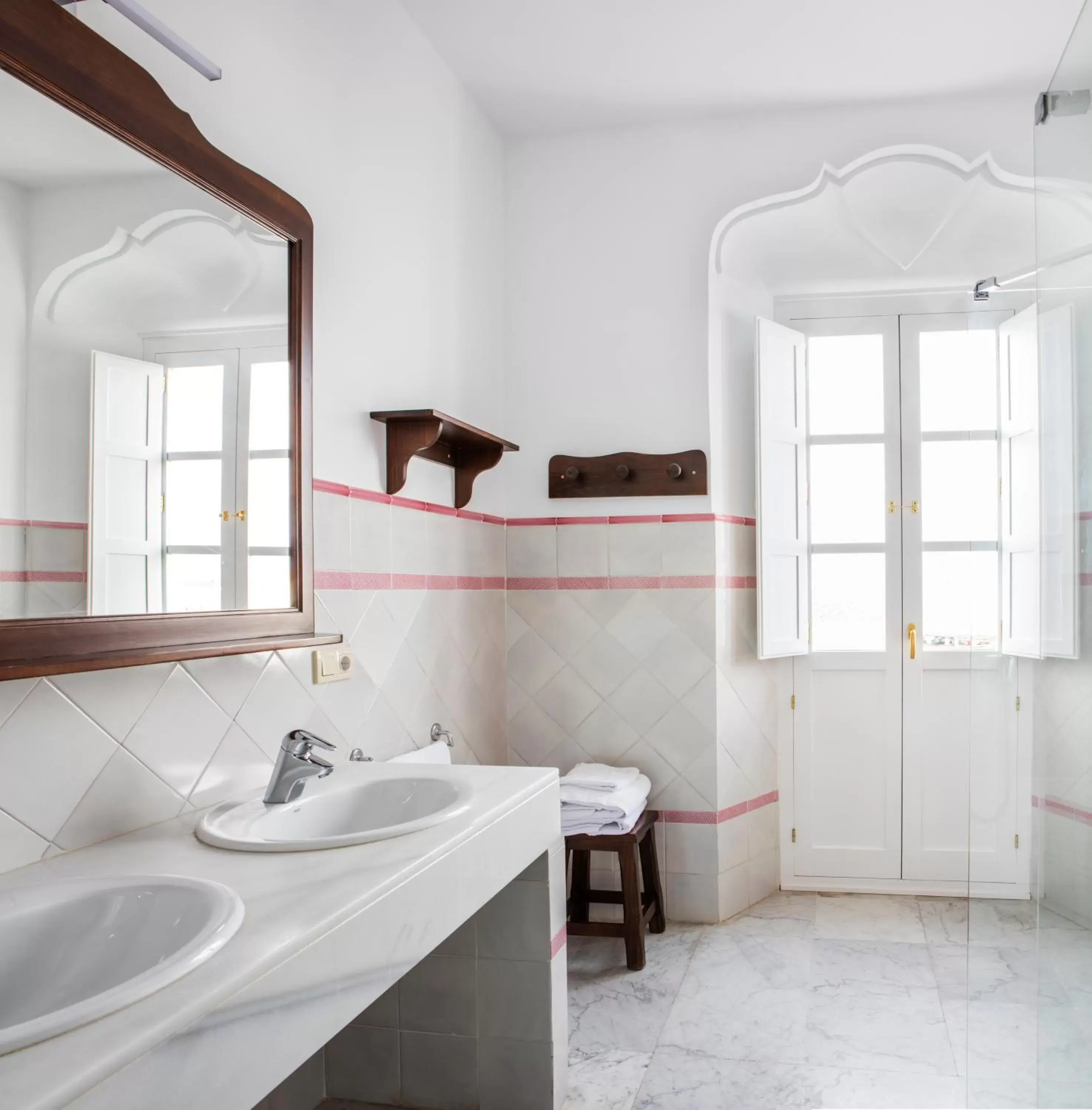 Toilet, Bathroom in Tugasa Medina Sidonia