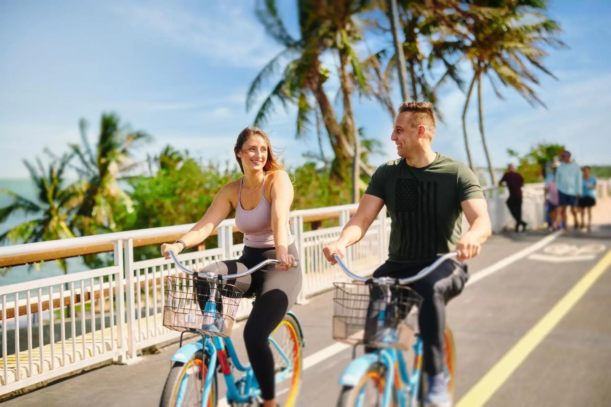 Cycling in Faro Blanco Resort & Yacht Club