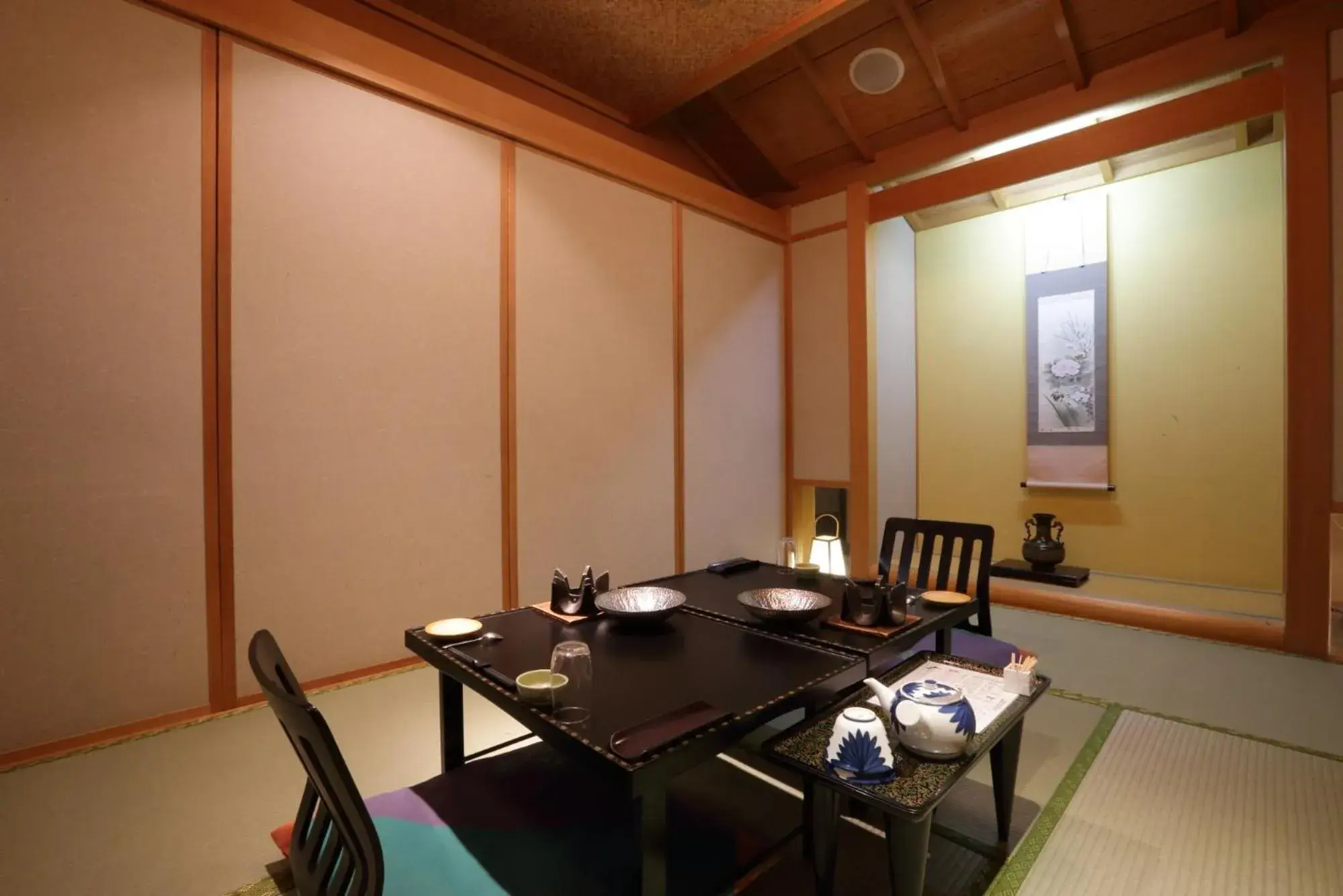 Restaurant/places to eat, Dining Area in Kasuitei Ooya