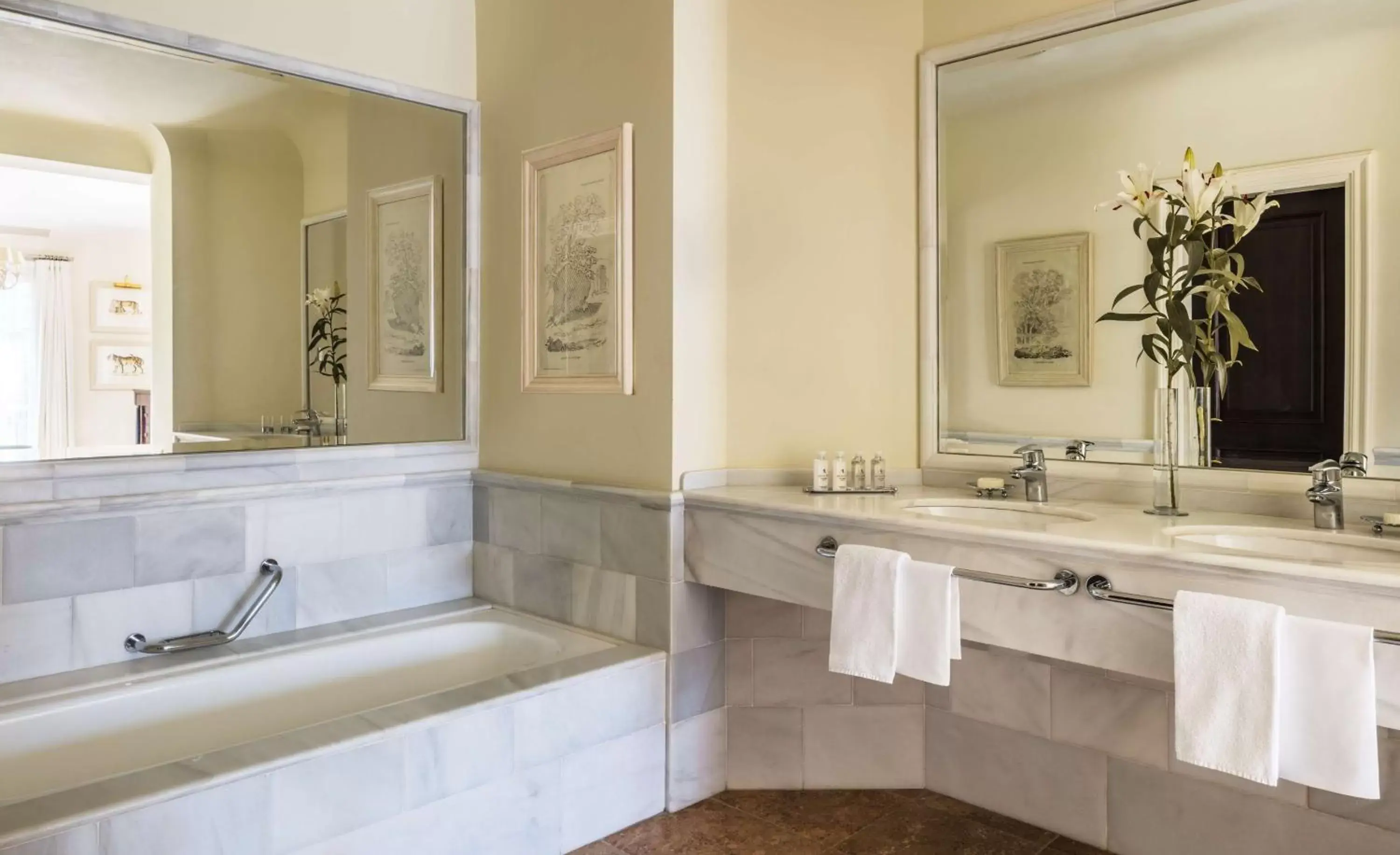 Bathroom in Anantara Villa Padierna Palace Benahavís Marbella Resort - A Leading Hotel of the World