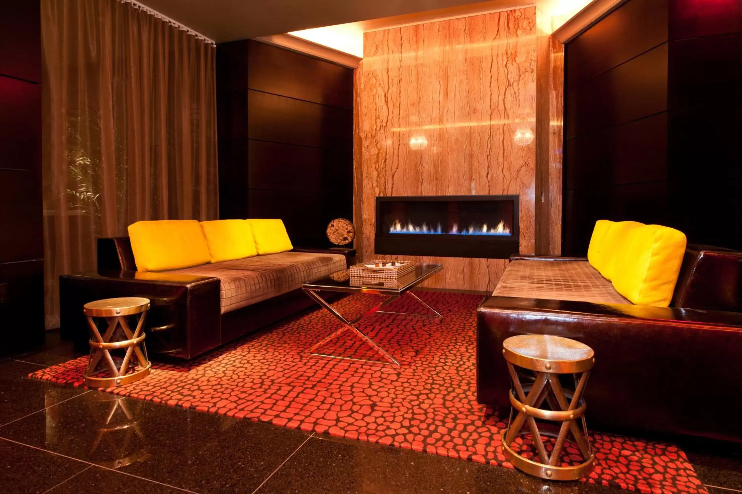 Lounge or bar, Seating Area in Sanctuary Hotel New York