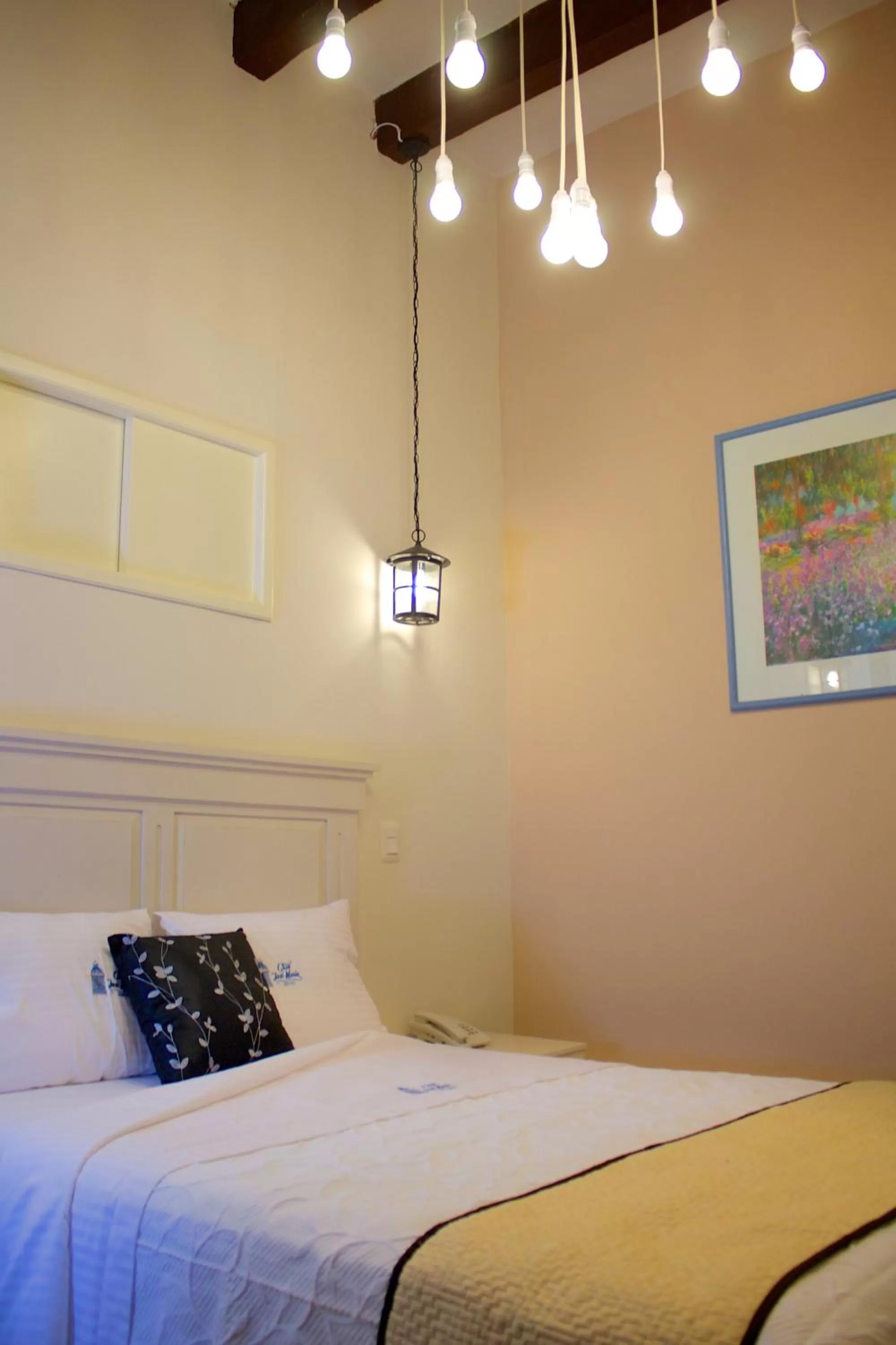 Photo of the whole room, Bed in Casa Jose Maria